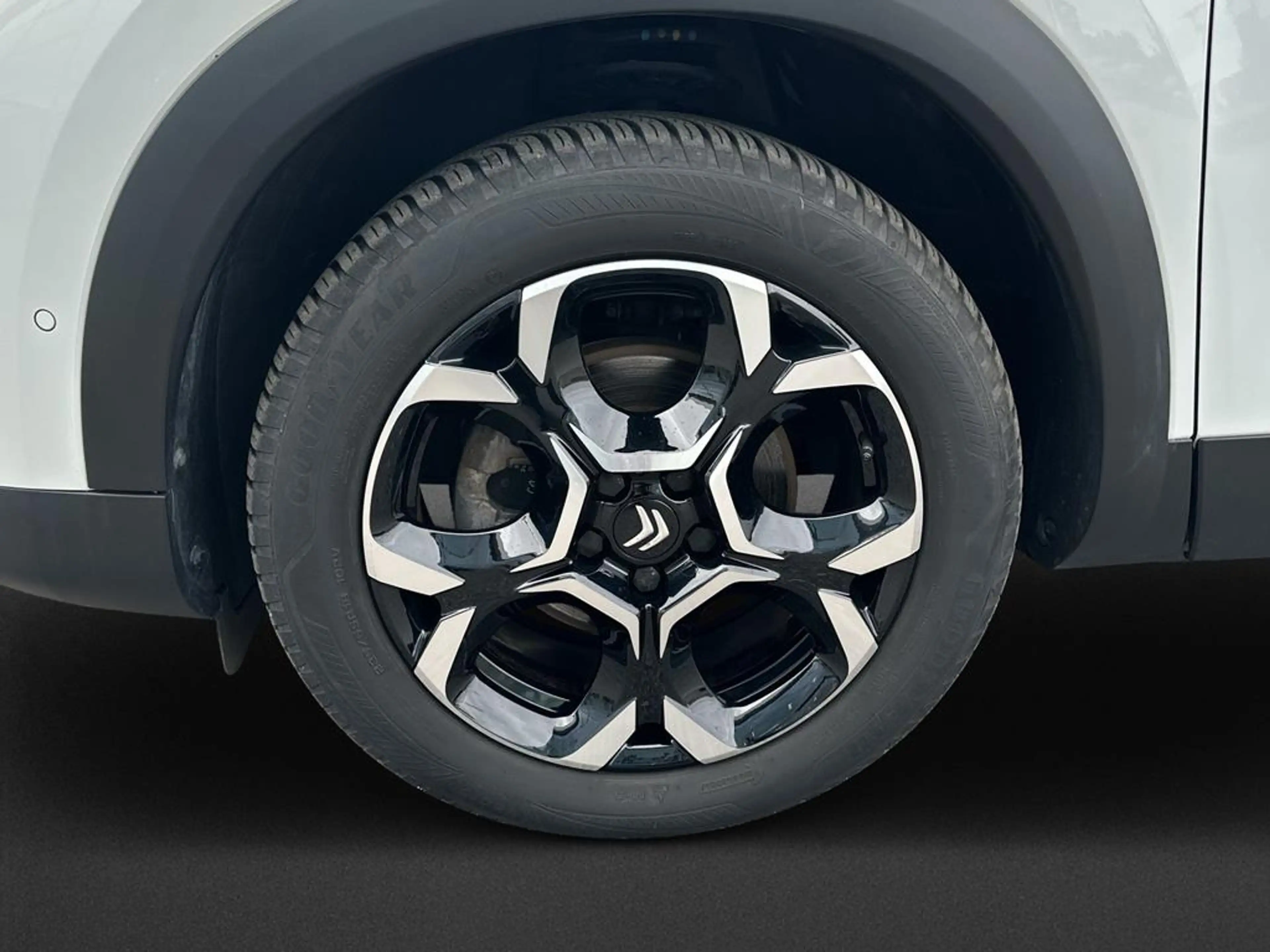 Citroen C5 Aircross 1.5 BlueHDi 130 Plus — photo 8