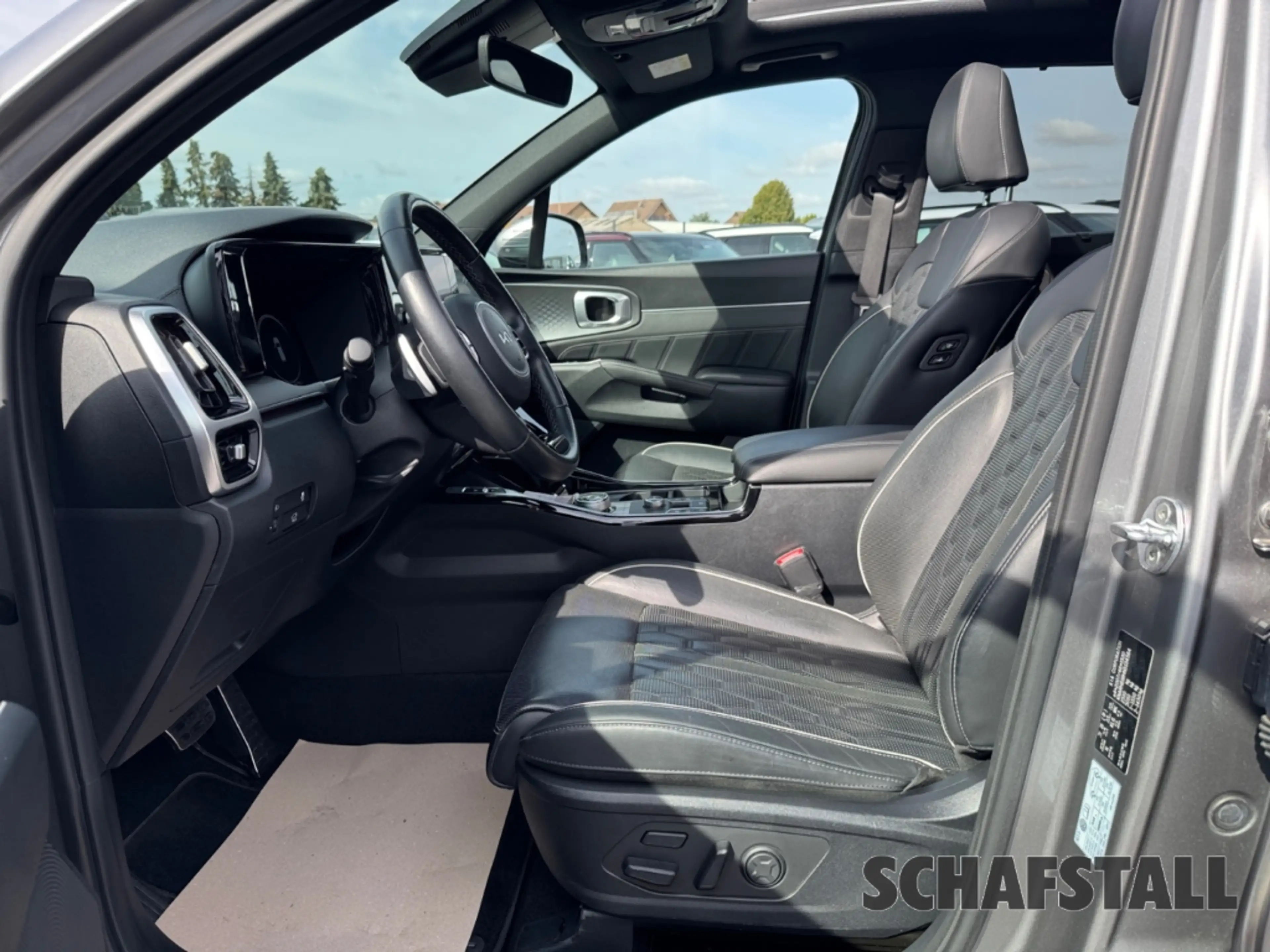 Kia Sorento 2.2D AWD Platinum PANORAMA AHK 1.Hand BOSE — photo 10