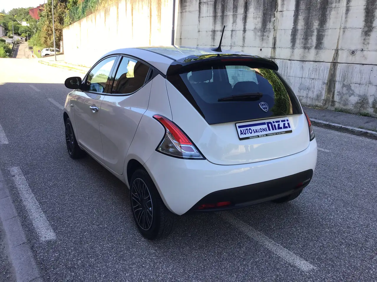 Lancia Ypsilon 2024