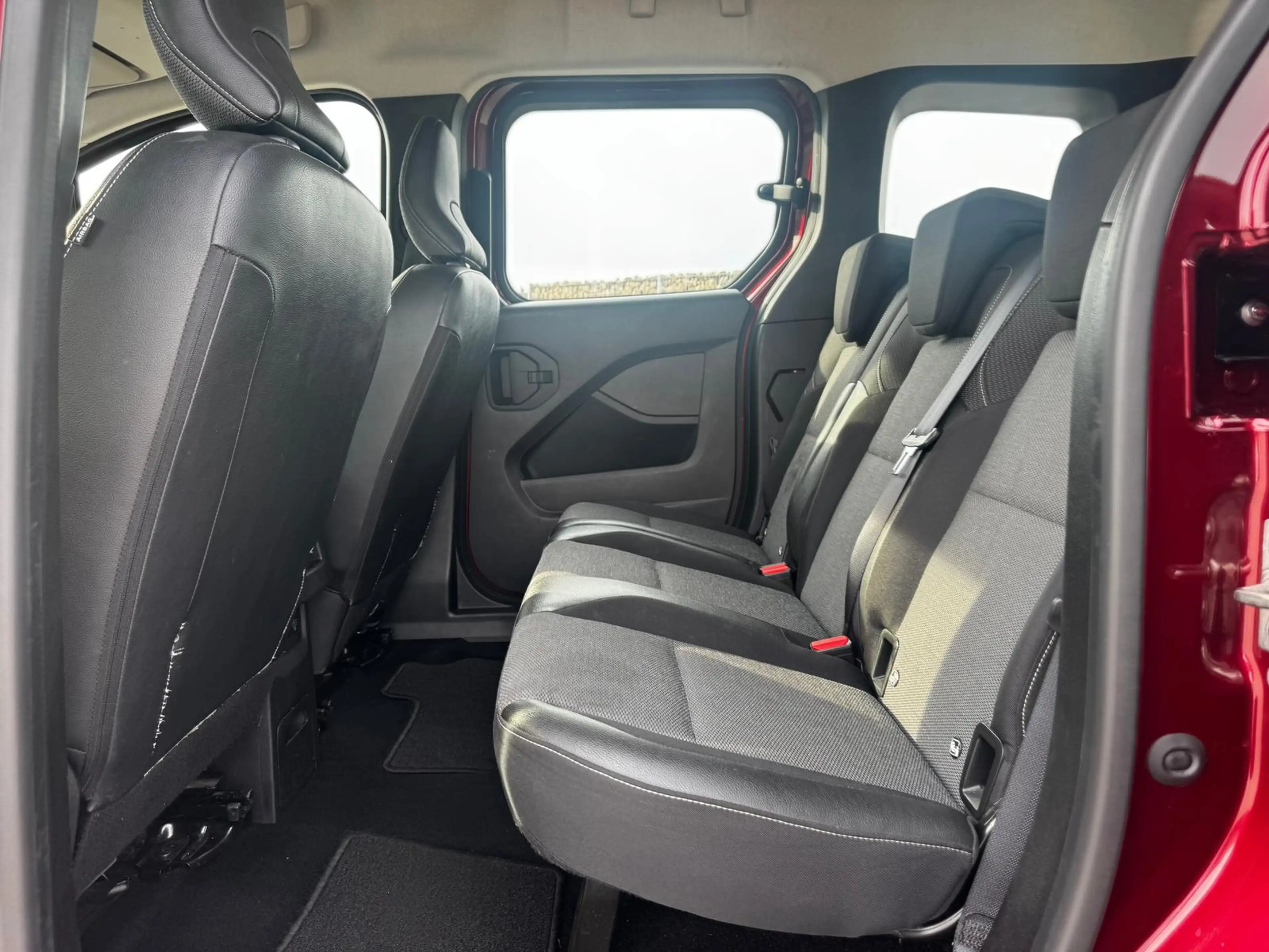 Renault Kangoo 1.5 BLUE dCi Diesel FAP — photo 14