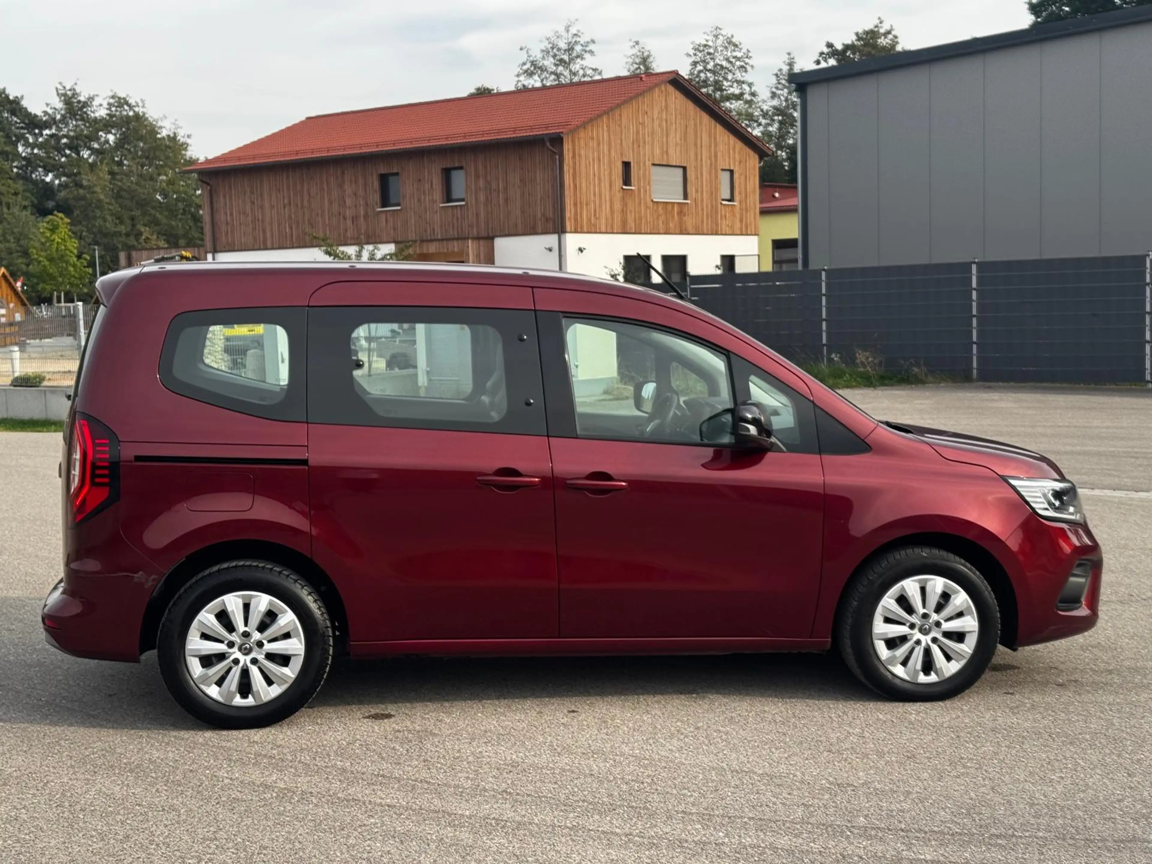 Renault Kangoo 1.5 BLUE dCi Diesel FAP — photo 8