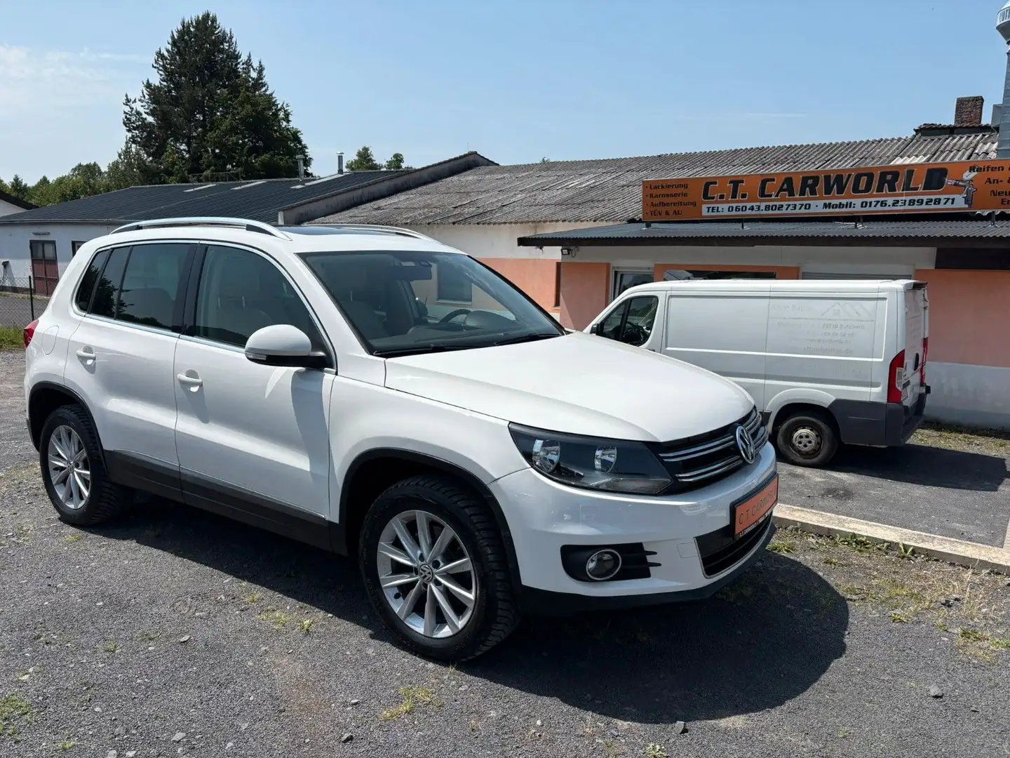 Volkswagen Tiguan TIGUAN SPORT & STYLE BMT 4Motion 1 HAND Weiß - 1