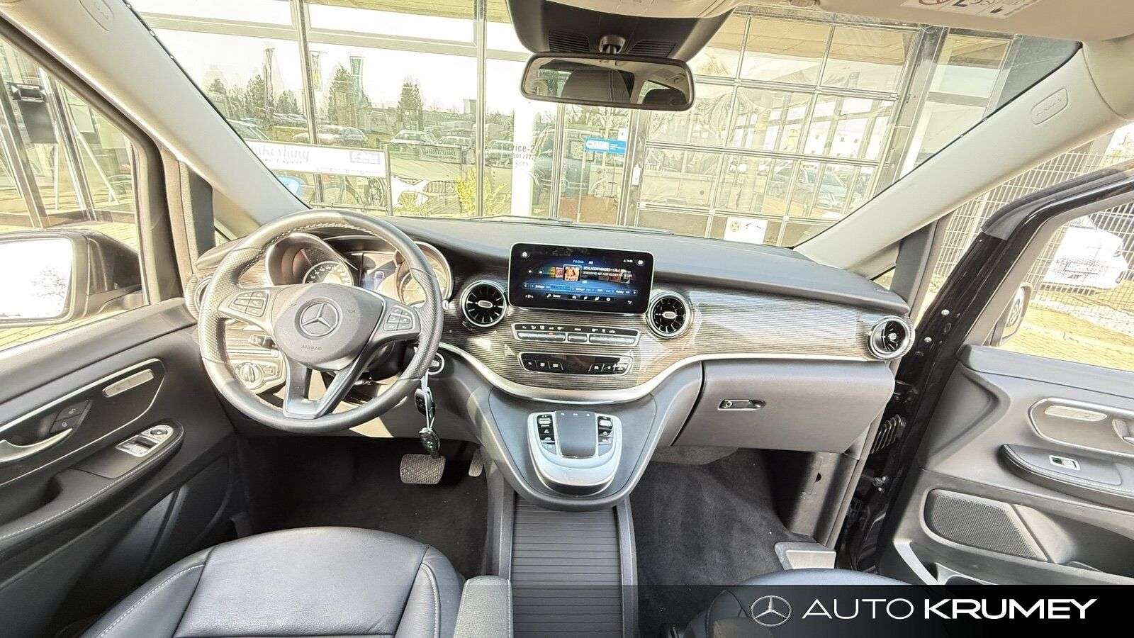 Mercedes-Benz V 300
