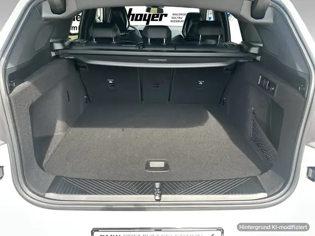 BMW X3 view 11