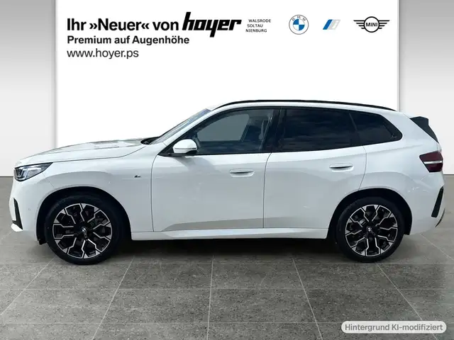 BMW X3 view 3