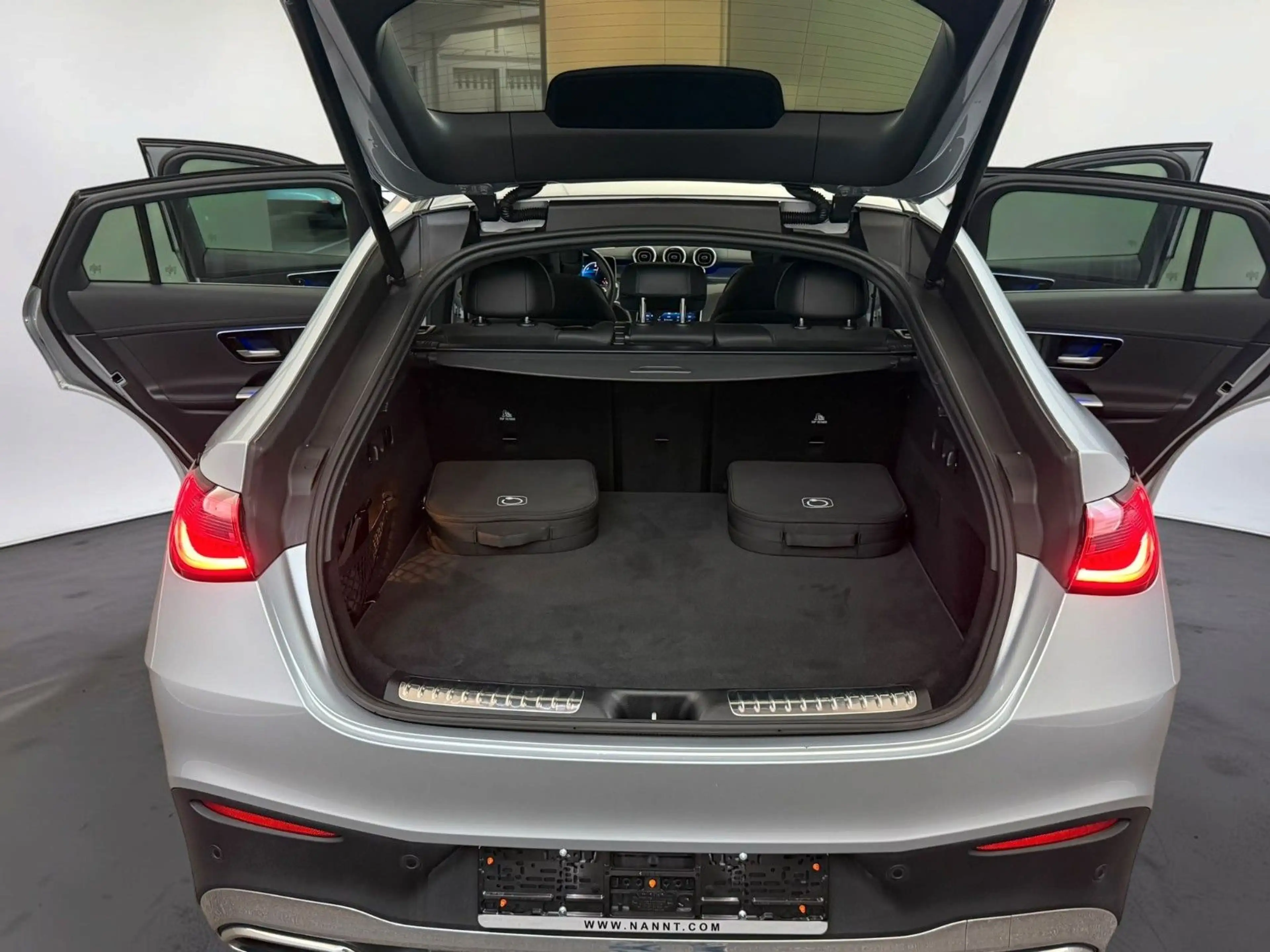Mercedes-Benz GLC 300 de 4M Coupe AMG LINE x2*PANO*ACC*ADVANCE — photo 17