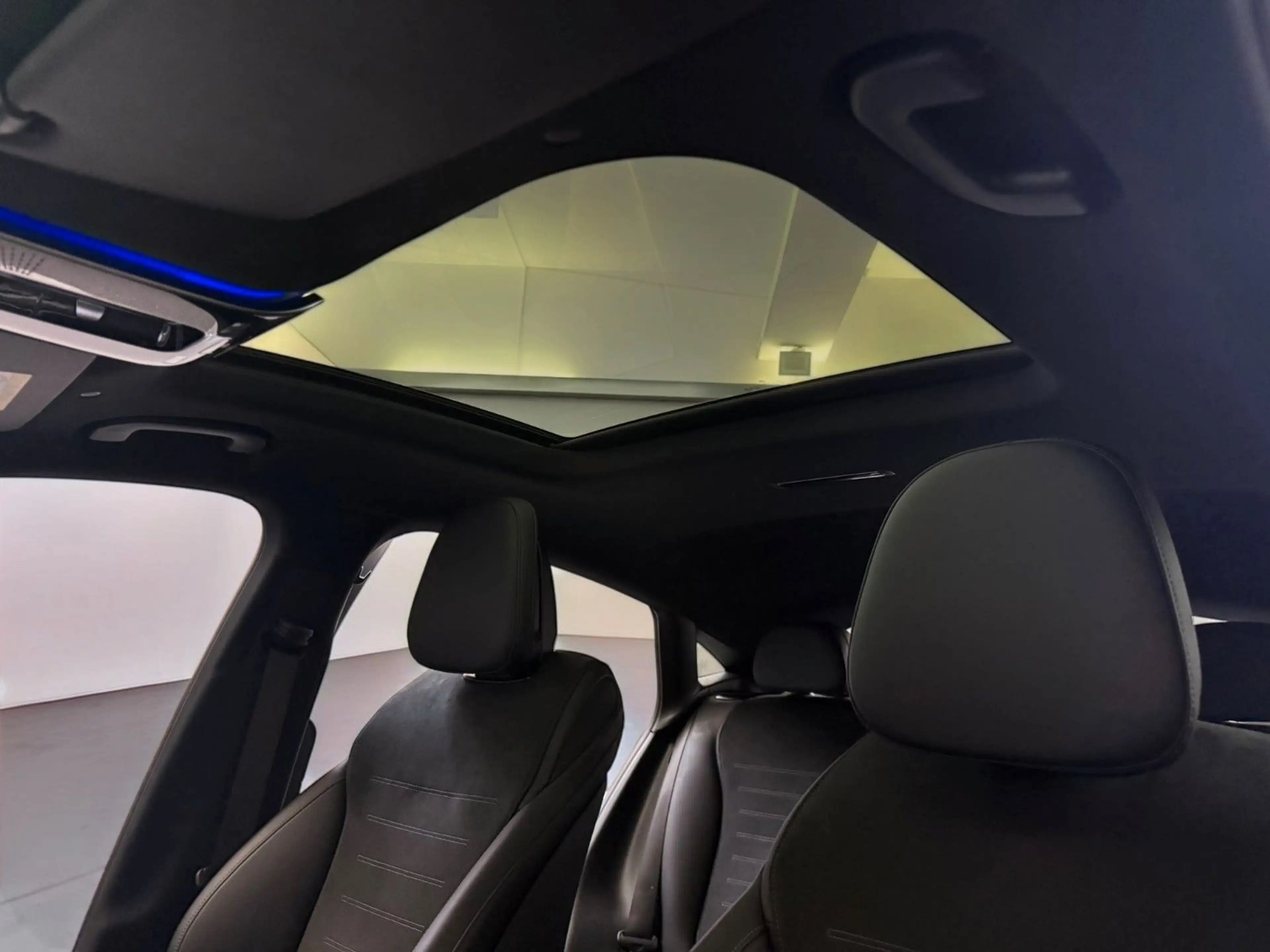 Mercedes-Benz GLC 300 de 4M Coupe AMG LINE x2*PANO*ACC*ADVANCE — photo 13