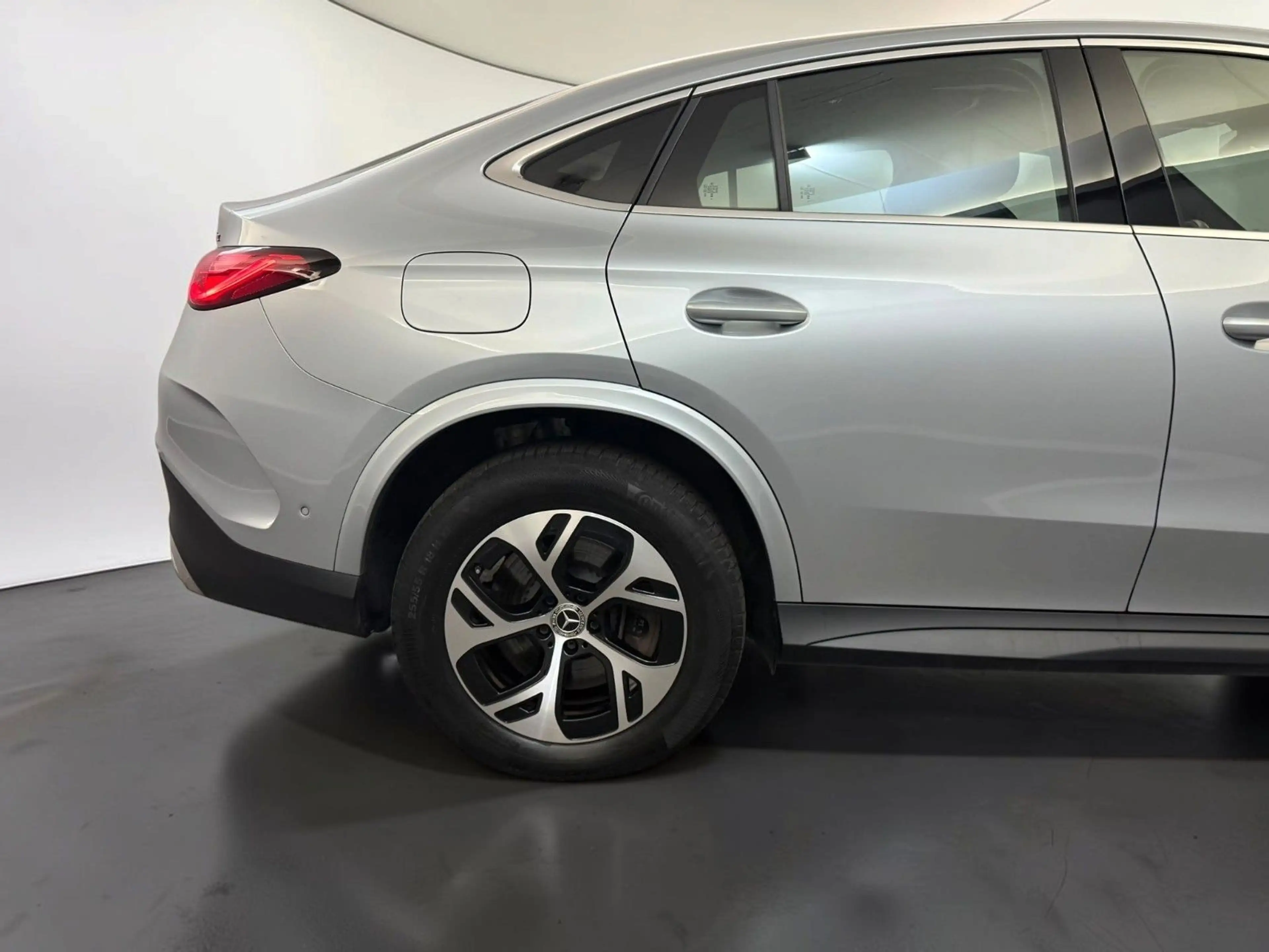 Mercedes-Benz GLC 300 de 4M Coupe AMG LINE x2*PANO*ACC*ADVANCE — photo 8