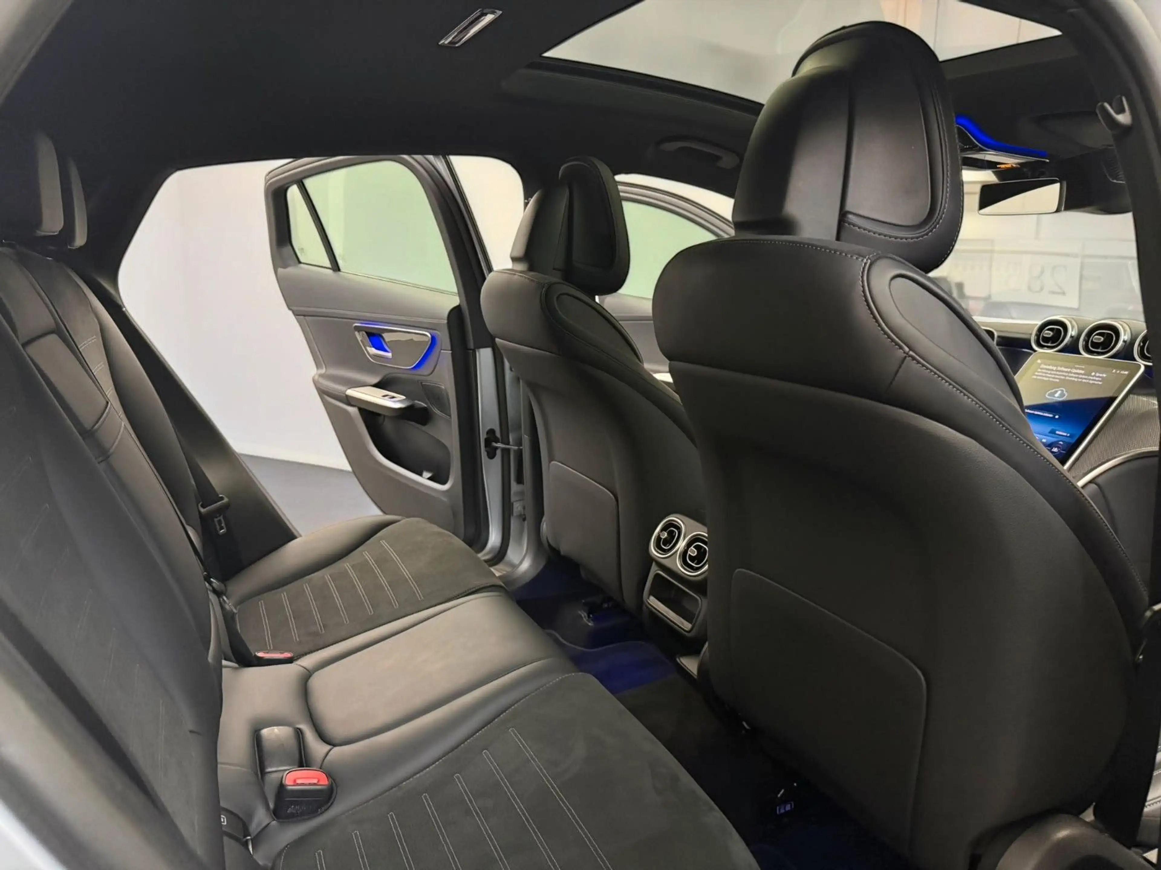 Mercedes-Benz GLC 300 de 4M Coupe AMG LINE x2*PANO*ACC*ADVANCE — photo 20