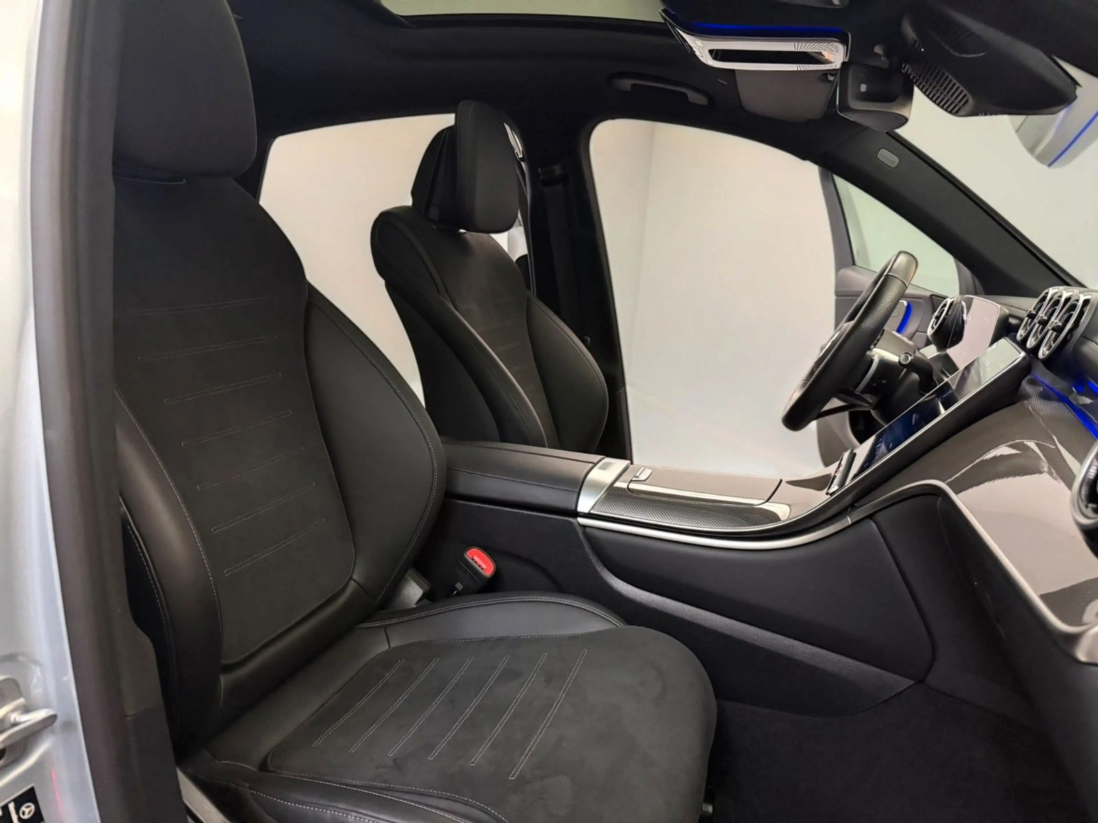 Mercedes-Benz GLC 300 de 4M Coupe AMG LINE x2*PANO*ACC*ADVANCE — photo 23