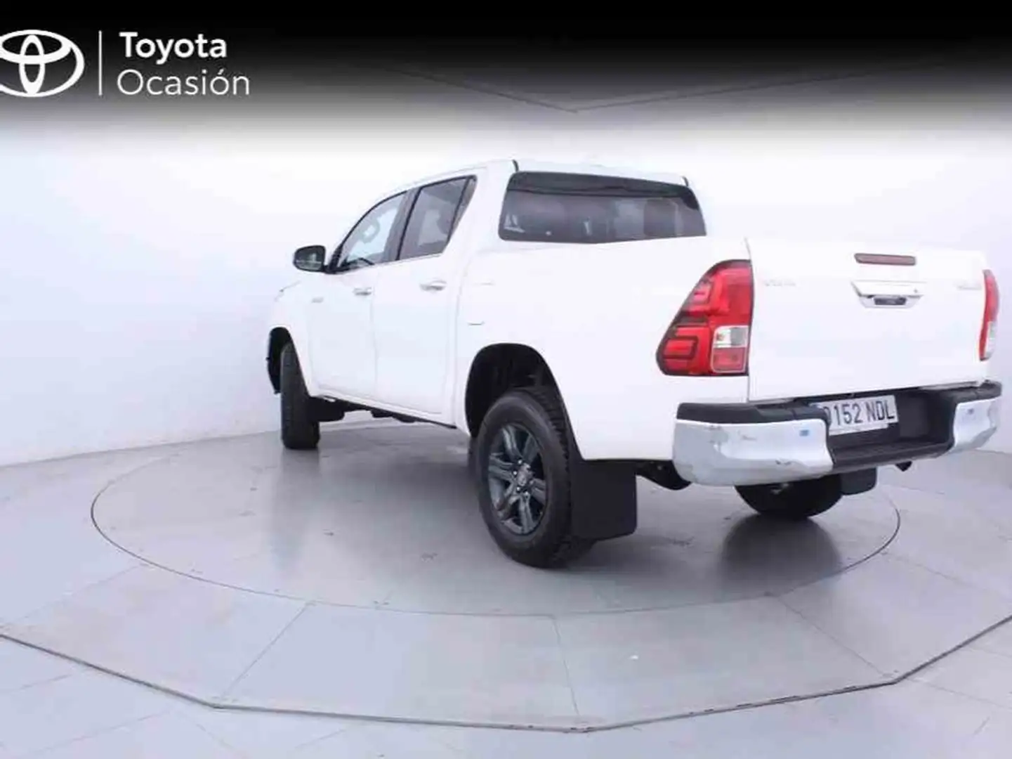 Toyota Hilux VX DOBLE CABINA AUTOMATICO Blanco - 2