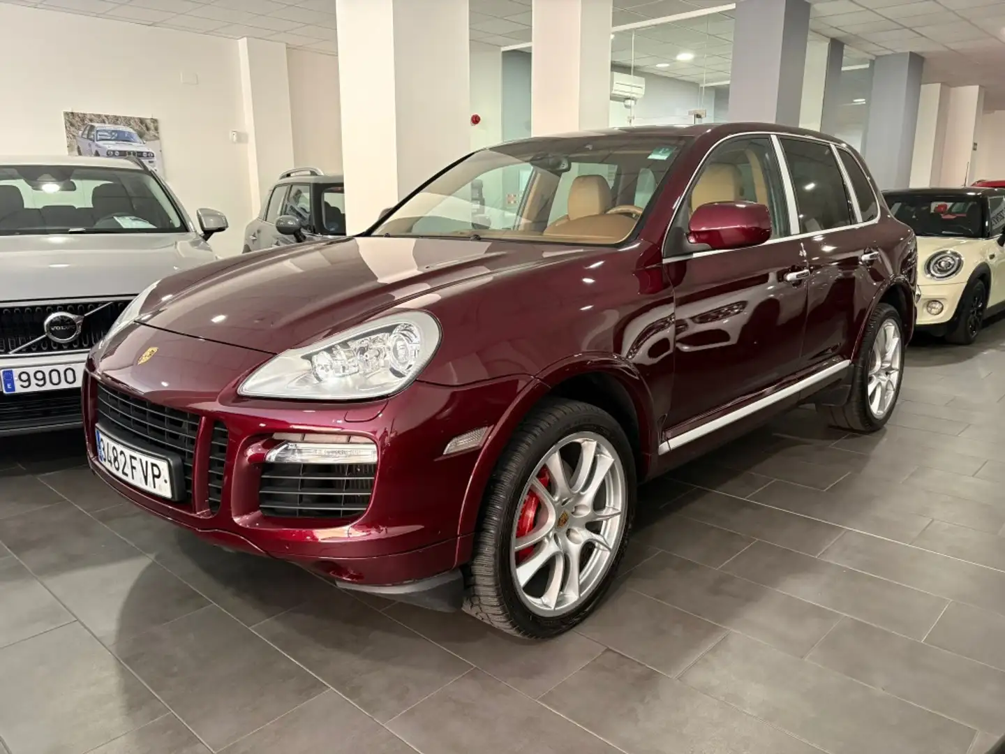 Porsche Cayenne Turbo Aut. - 1