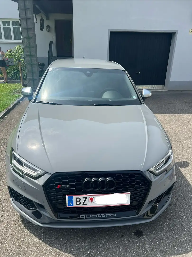 Audi RS3 RS3 SB 2,5 TFSI quattro S-tronic Grau - 1