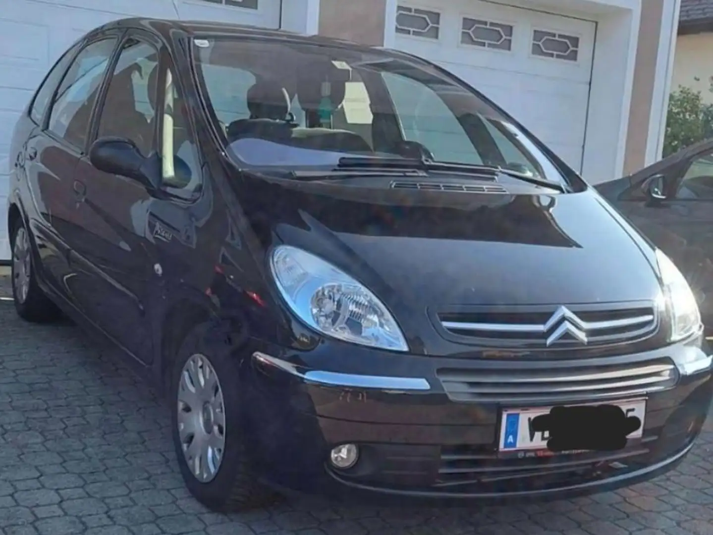 Citroen Xsara Picasso Xsara Picasso 1,6i emotion emotion Чорний - 2