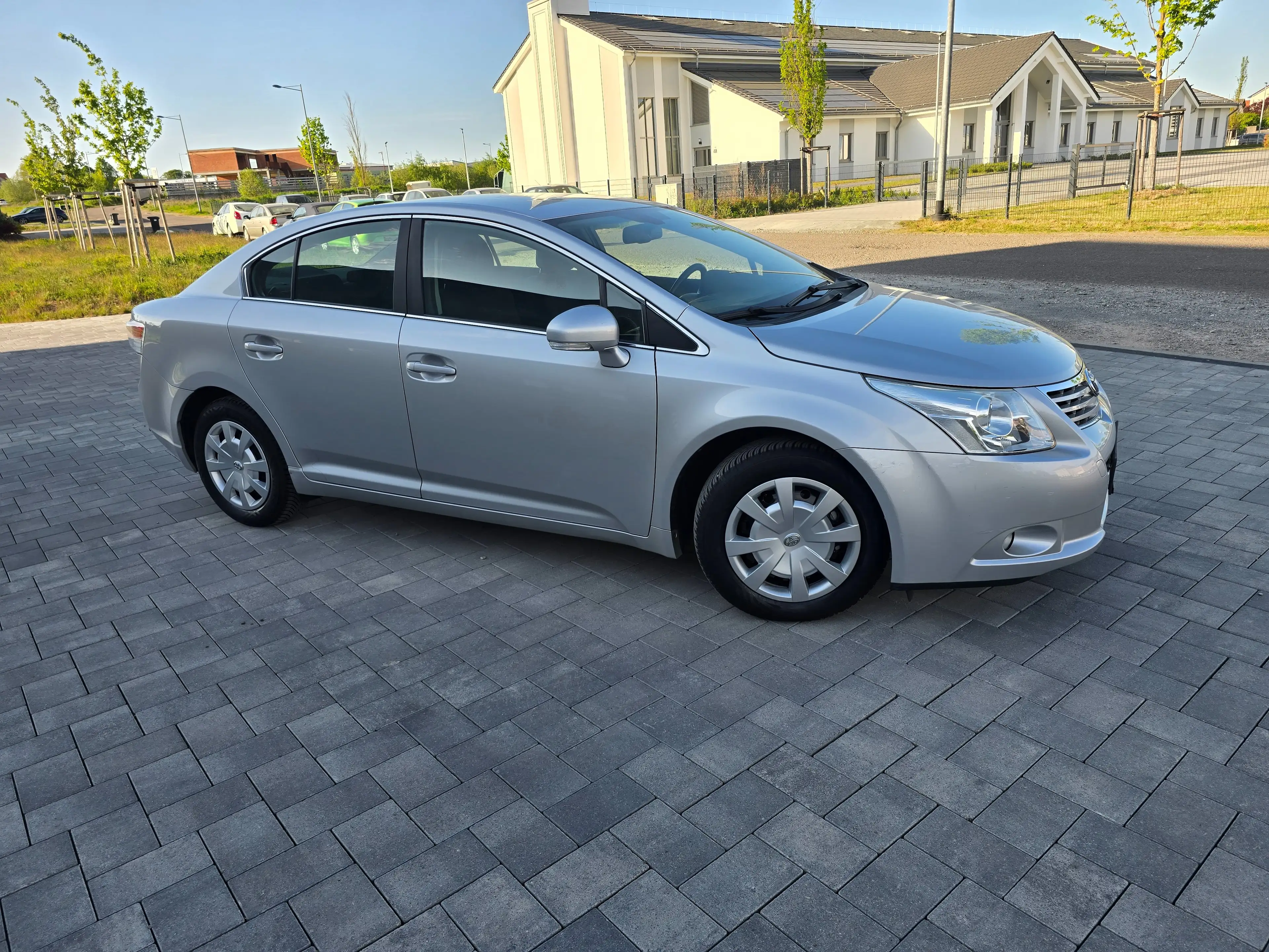 Toyota Avensis Sol — photo 5