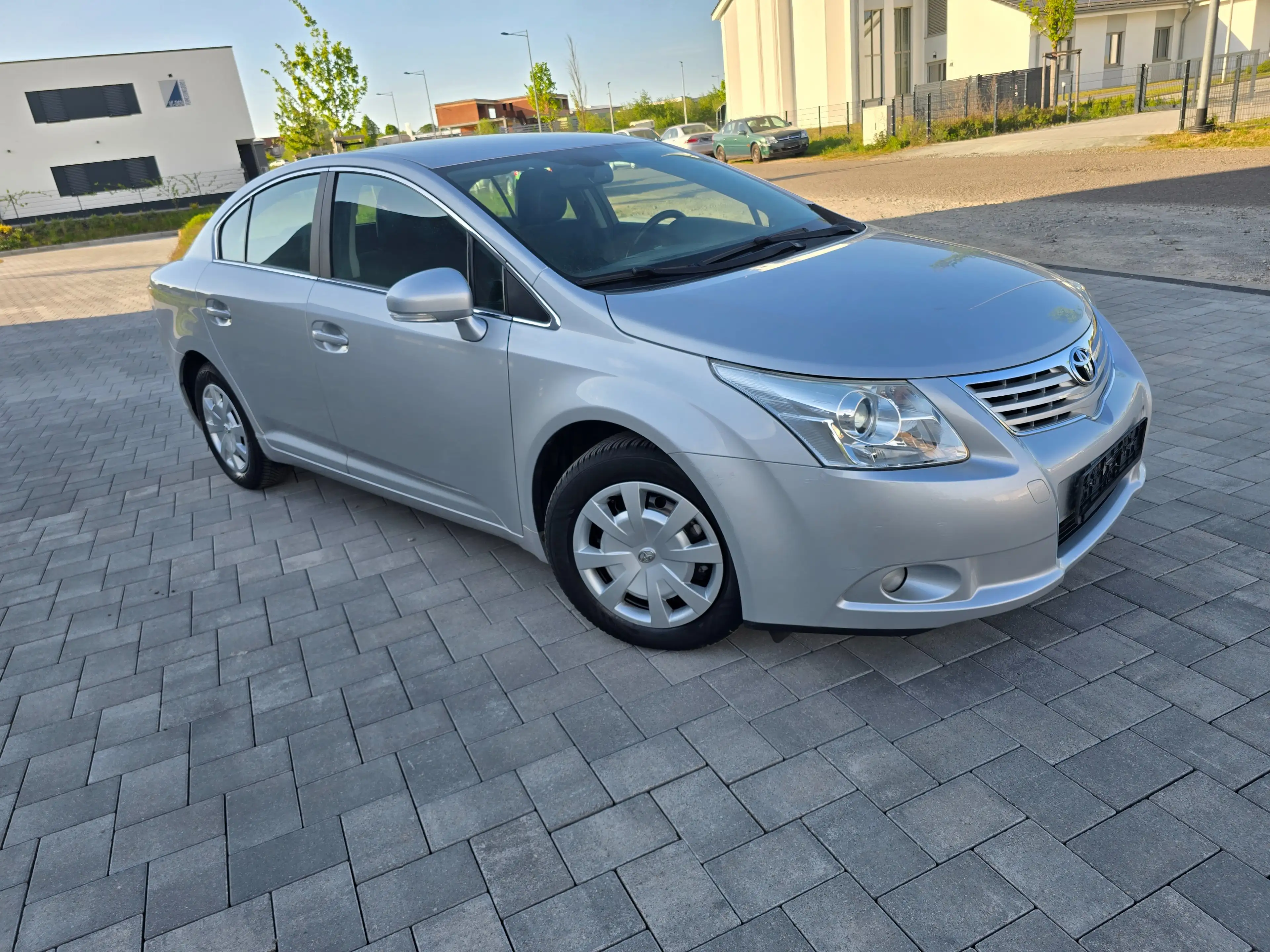 Toyota Avensis Sol — photo 4