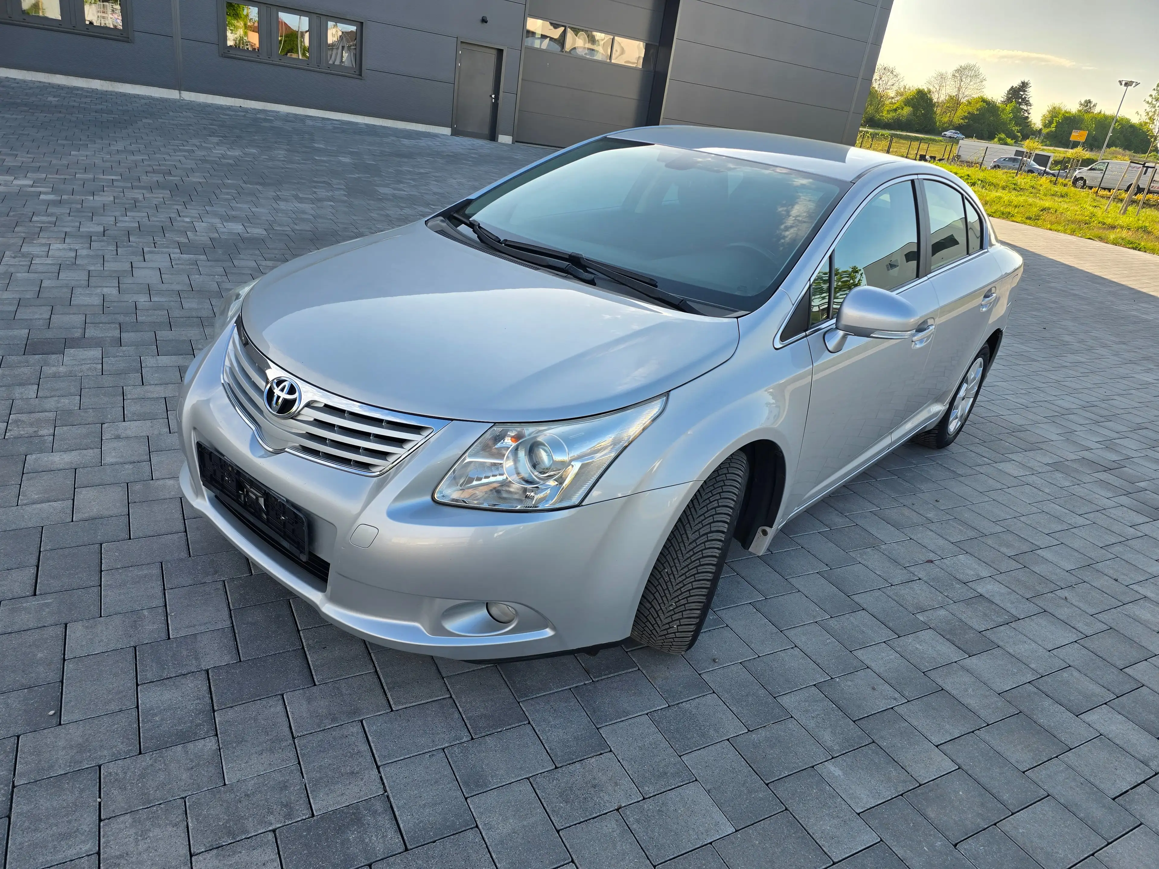 Toyota Avensis Sol — photo 14
