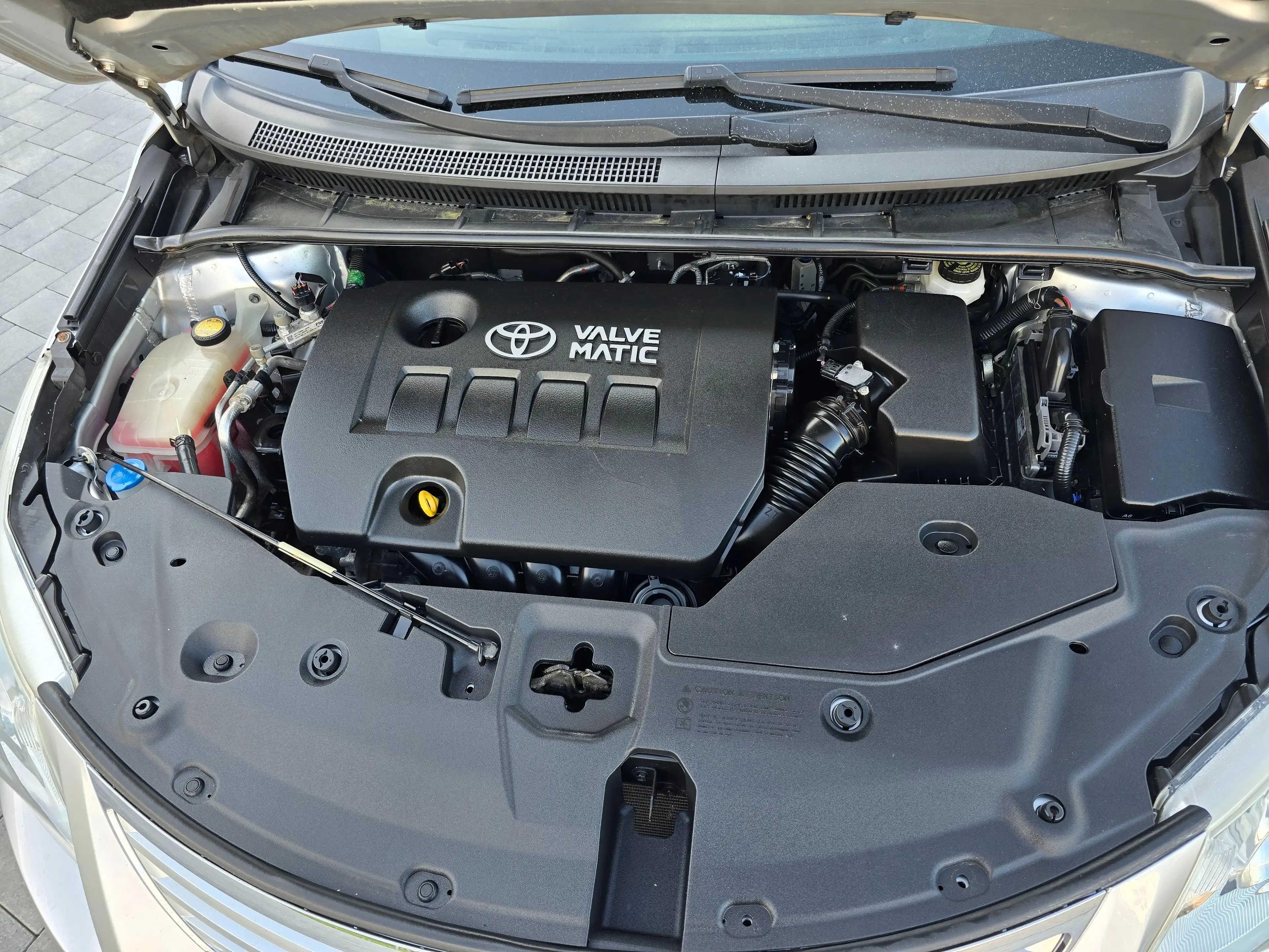 Toyota Avensis Sol — photo 3