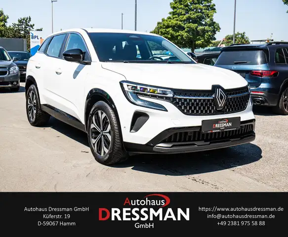 Renault Austral view 3