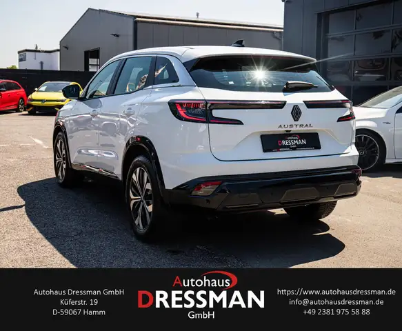 Renault Austral view 6