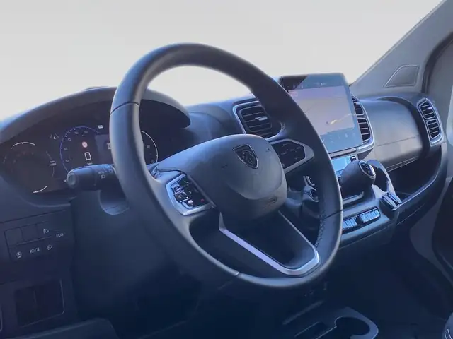 Peugeot Boxer view 6