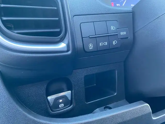 Peugeot Boxer view 13