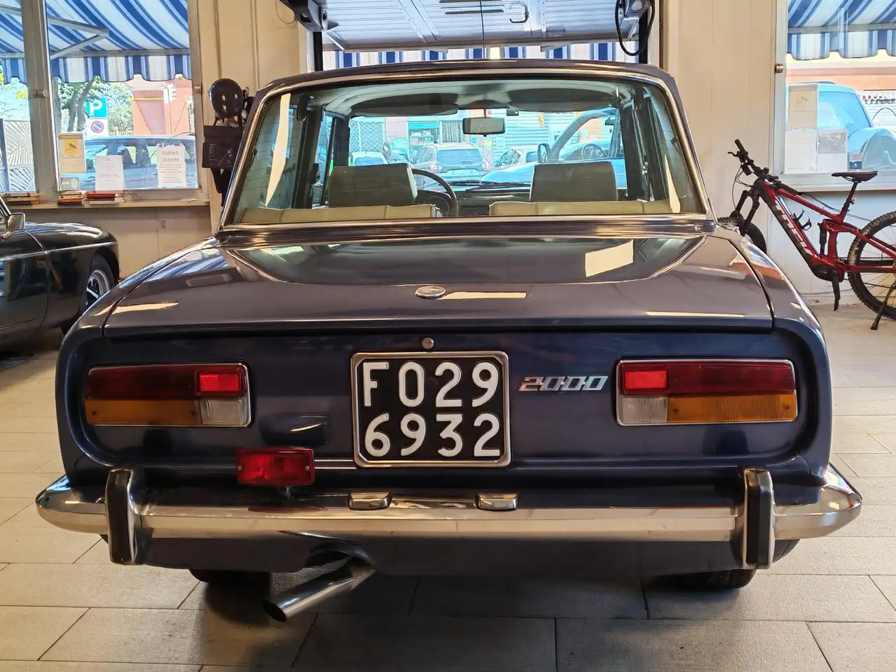 Alfa Romeo 2000 BERLINA, foto 7