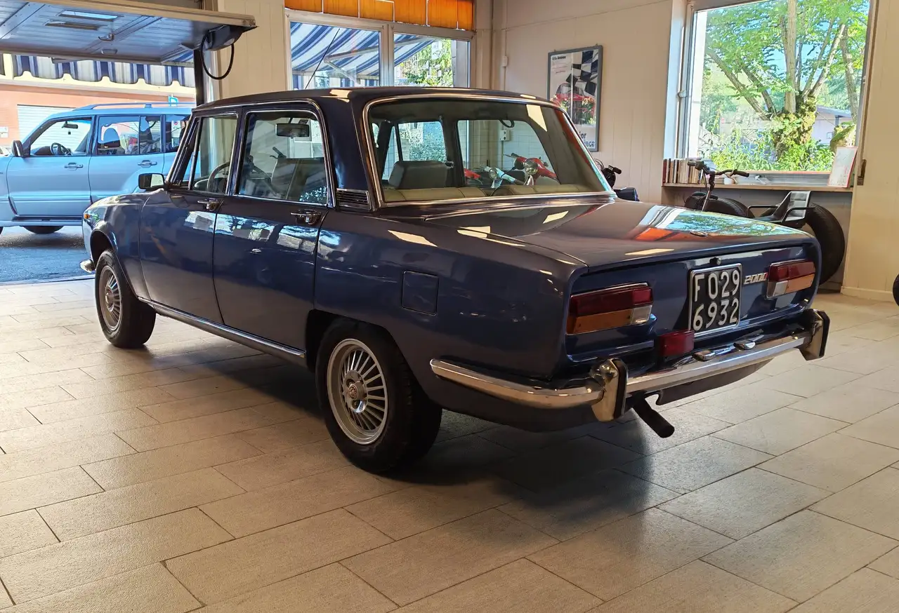 Alfa Romeo 2000 BERLINA, foto 8
