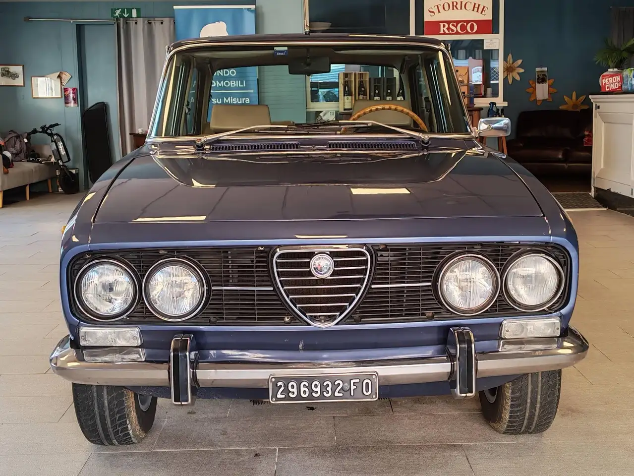 Alfa Romeo 2000 BERLINA, foto 3