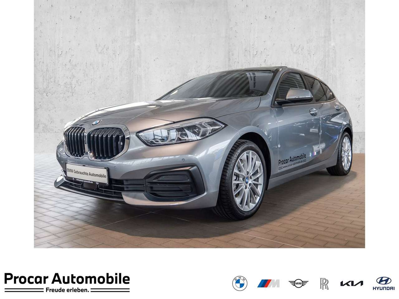 BMW 118 2023 — i Advantage Pano LED Navi Sportsitze