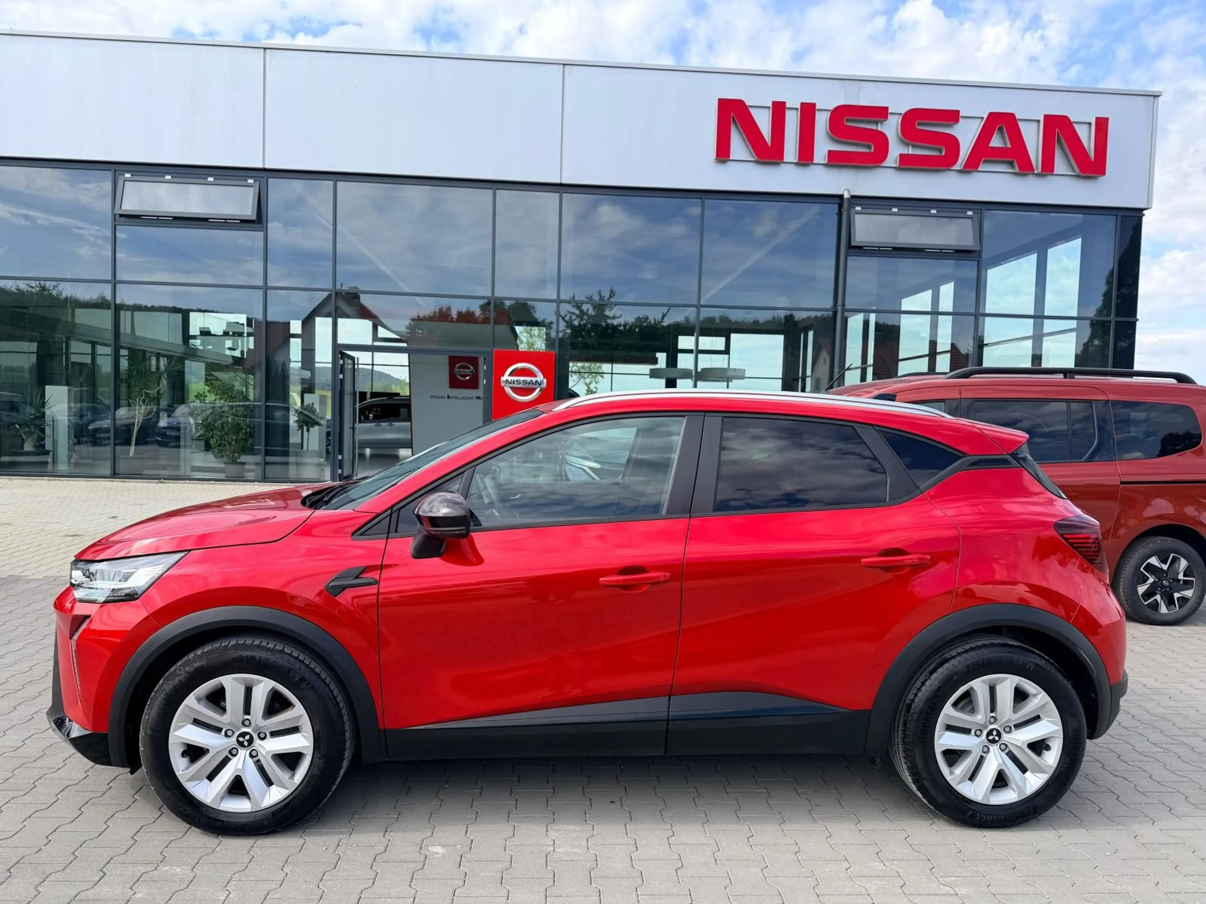 Mitsubishi ASX 1.3T DCT Plus MHEV AHK SITZHEIZUNG DAB — photo 3