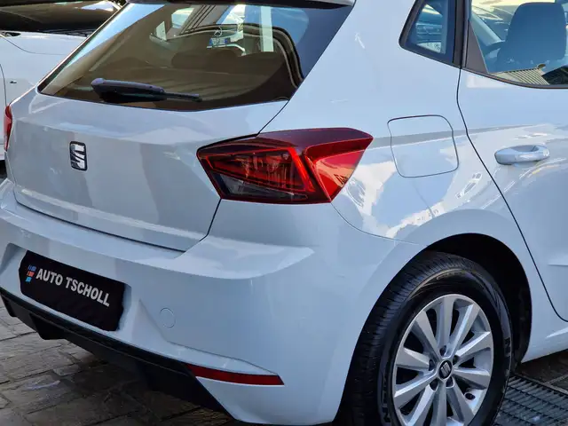 Seat Ibiza view 5