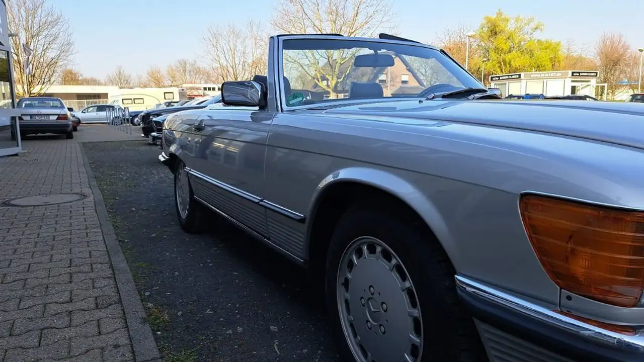 Mercedes-Benz SL 300 Silber / Leder schwarz/ Automatik 2x vor, foto 12