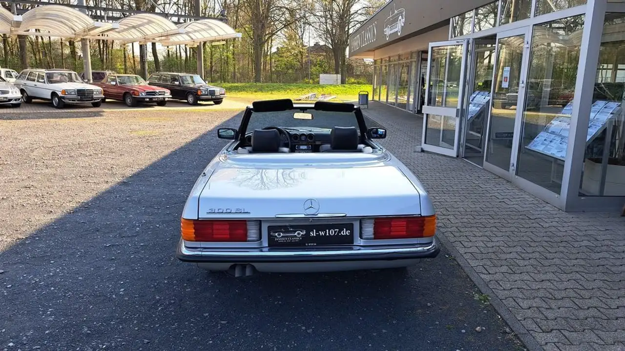Mercedes-Benz SL 300 Silber / Leder schwarz/ Automatik 2x vor, foto 10