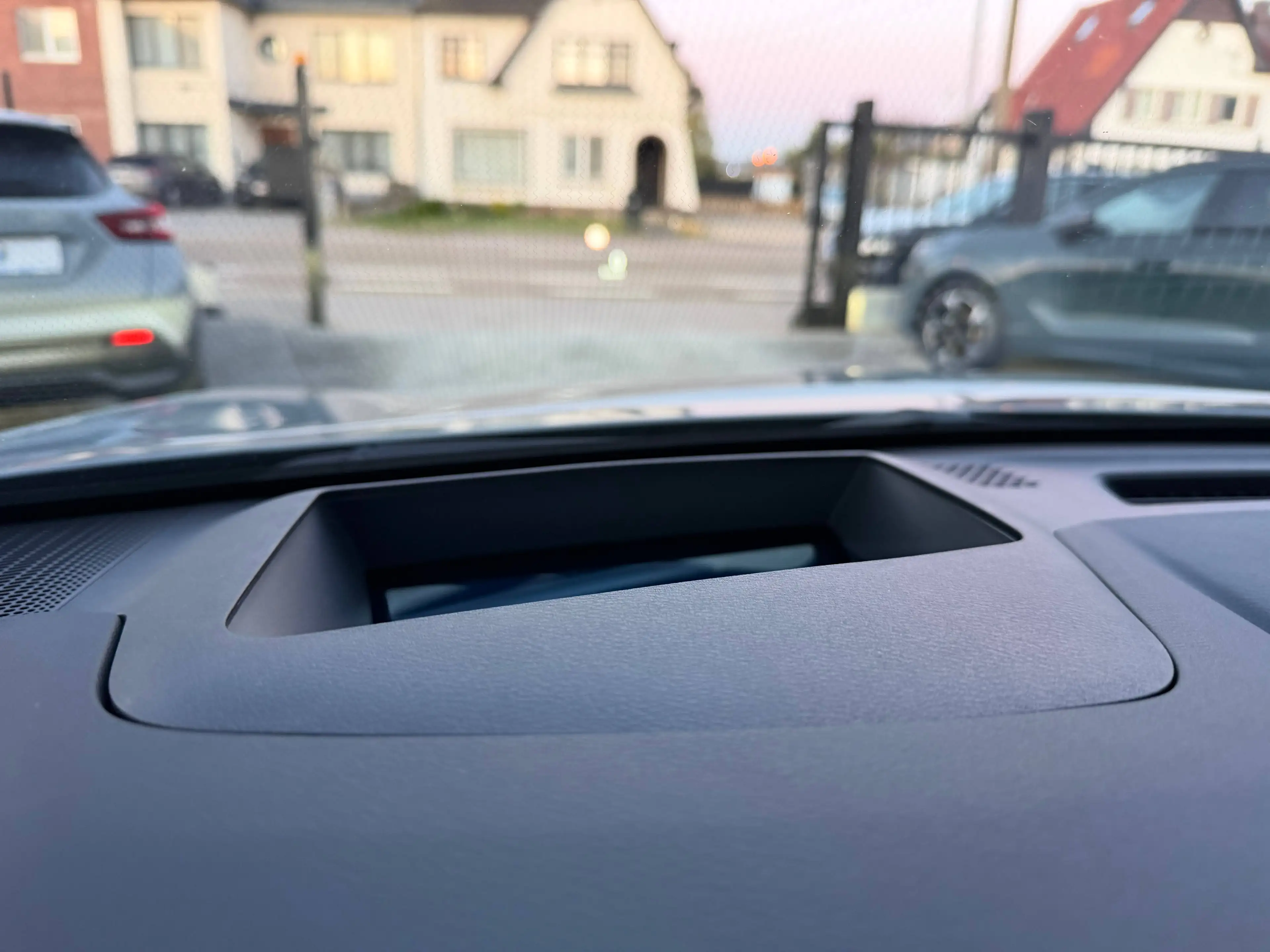 Nissan Qashqai 1.3 DIG-T MHEV 158PK TEKNA PANO LEDER HUD EL/KOFFER NIEUW 0KM — photo 28