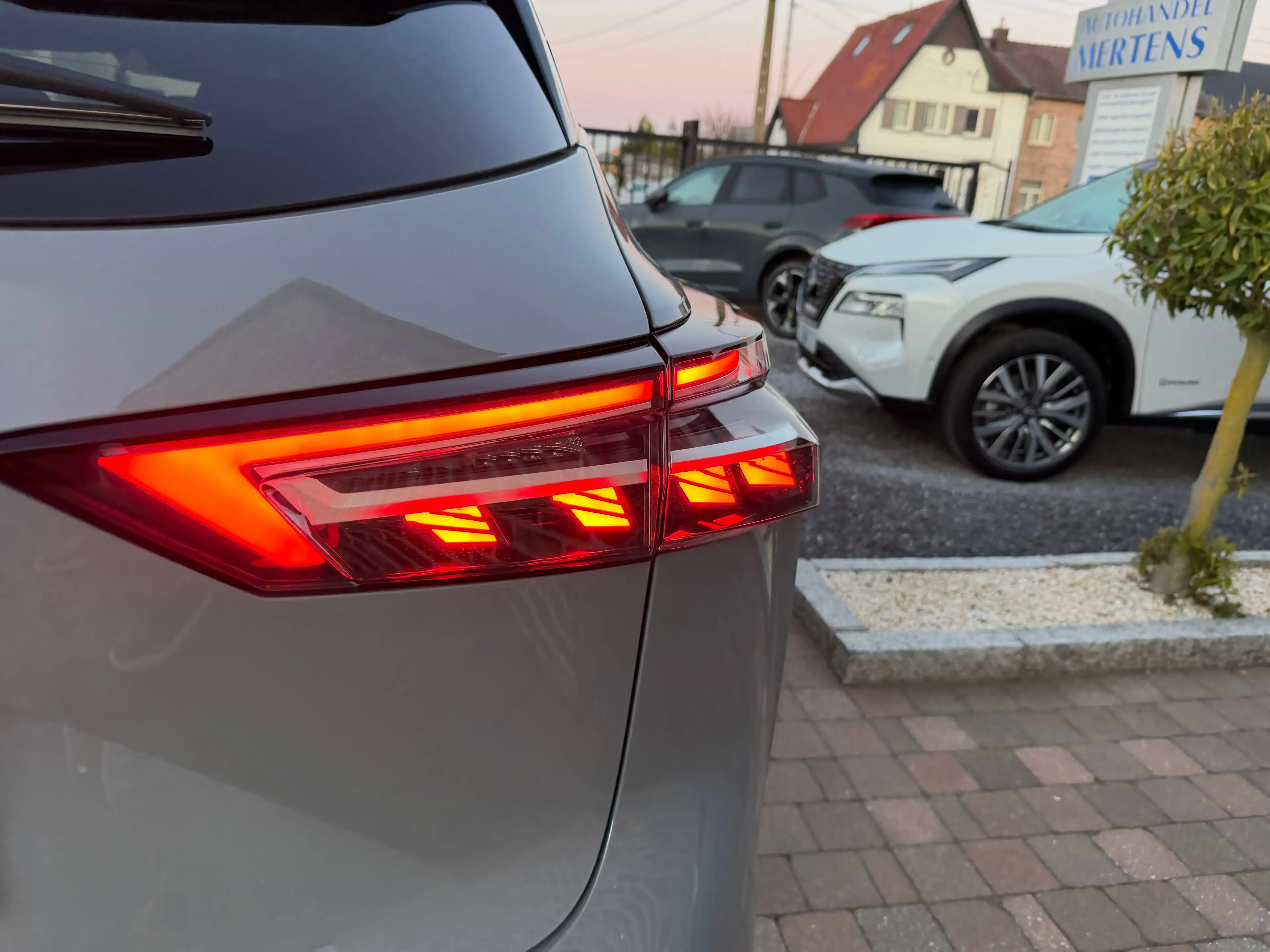 Nissan Qashqai 1.3 DIG-T MHEV 158PK TEKNA PANO LEDER HUD EL/KOFFER NIEUW 0KM — photo 44