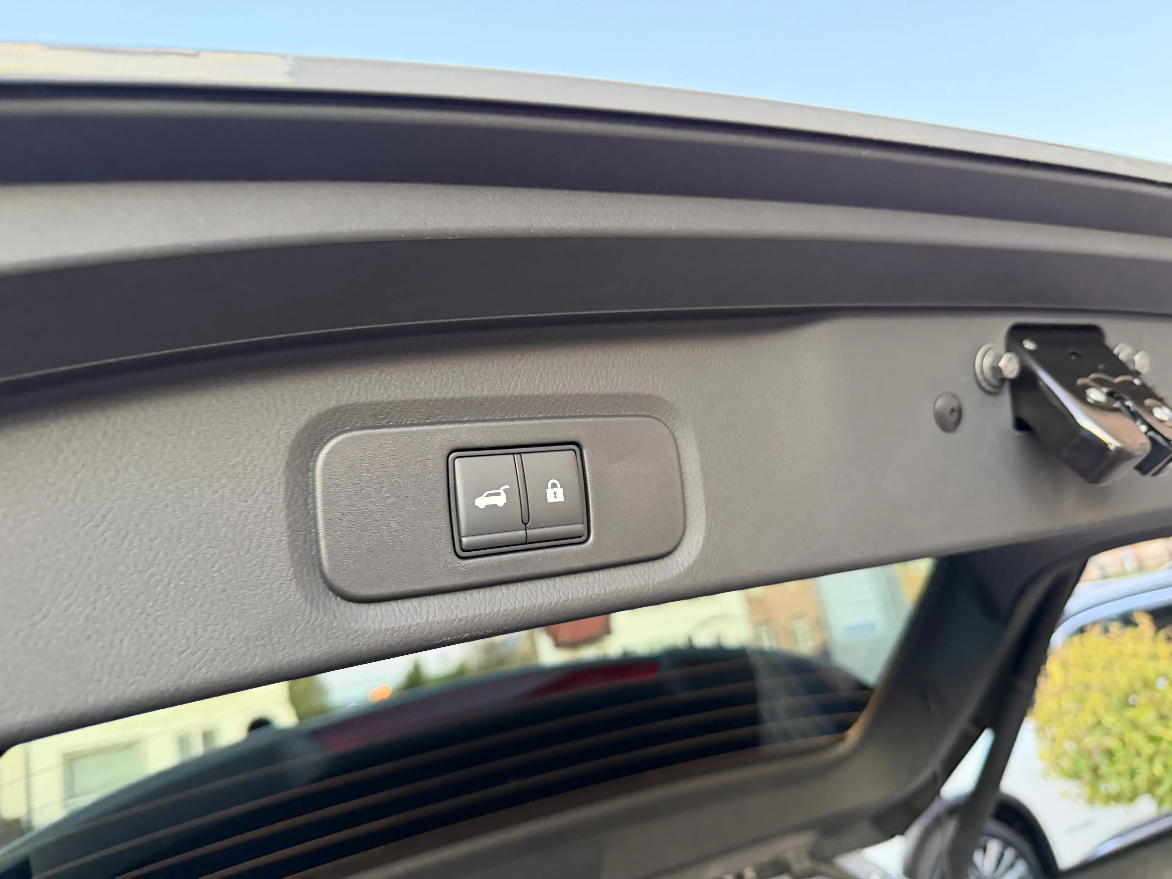 Nissan Qashqai 1.3 DIG-T MHEV 158PK TEKNA PANO LEDER HUD EL/KOFFER NIEUW 0KM — photo 40