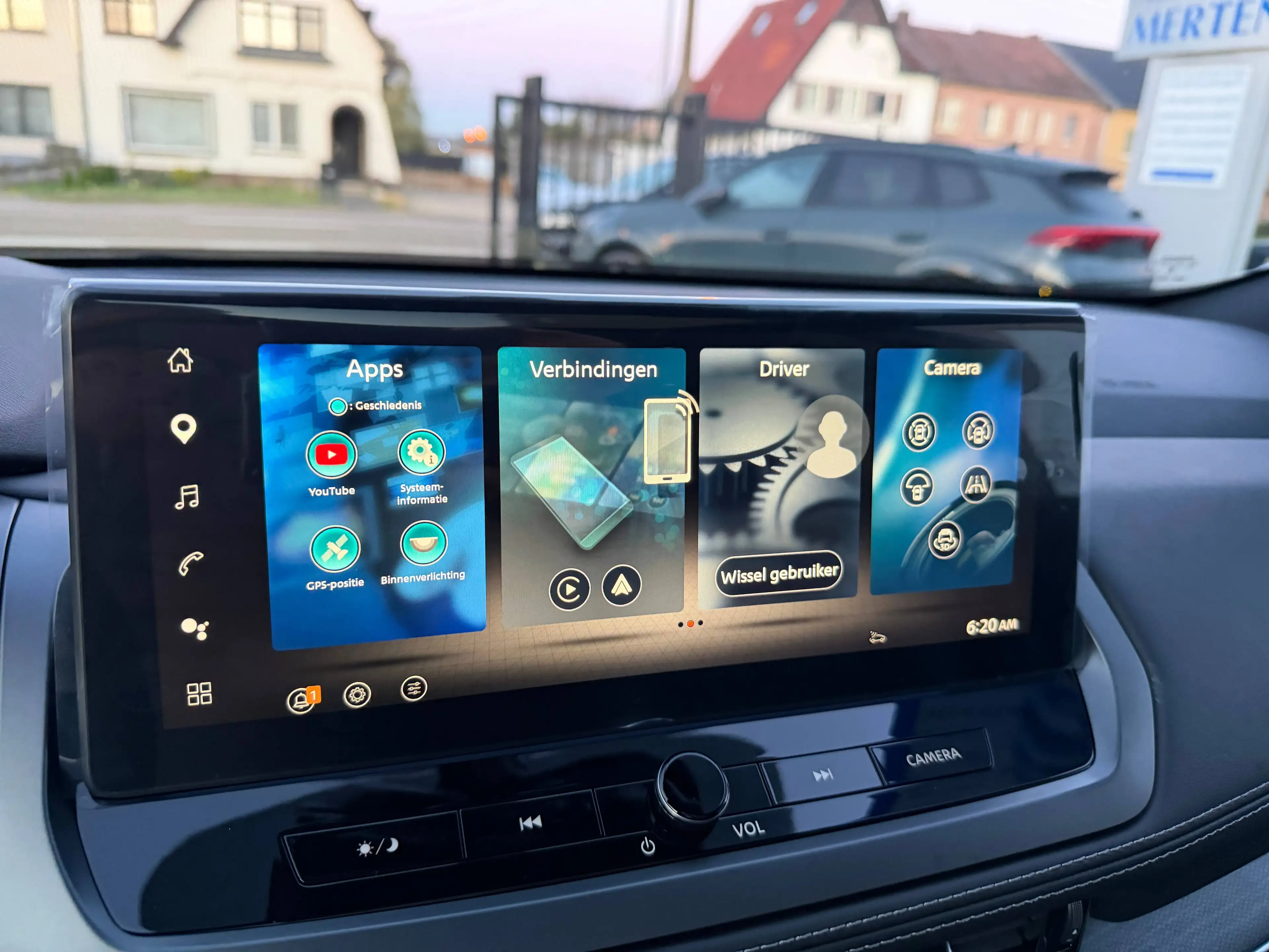 Nissan Qashqai 1.3 DIG-T MHEV 158PK TEKNA PANO LEDER HUD EL/KOFFER NIEUW 0KM — photo 13