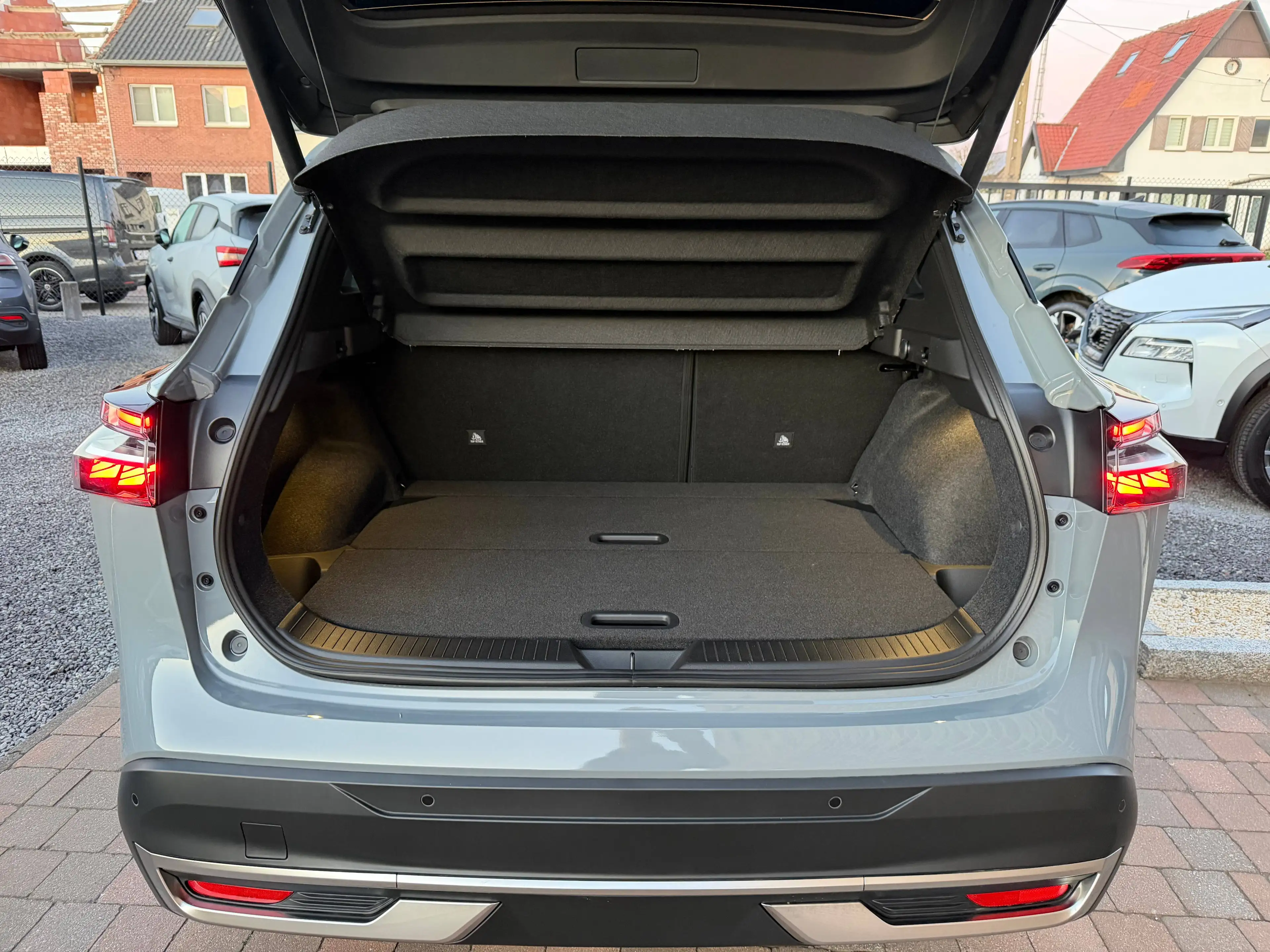 Nissan Qashqai 1.3 DIG-T MHEV 158PK TEKNA PANO LEDER HUD EL/KOFFER NIEUW 0KM — photo 39