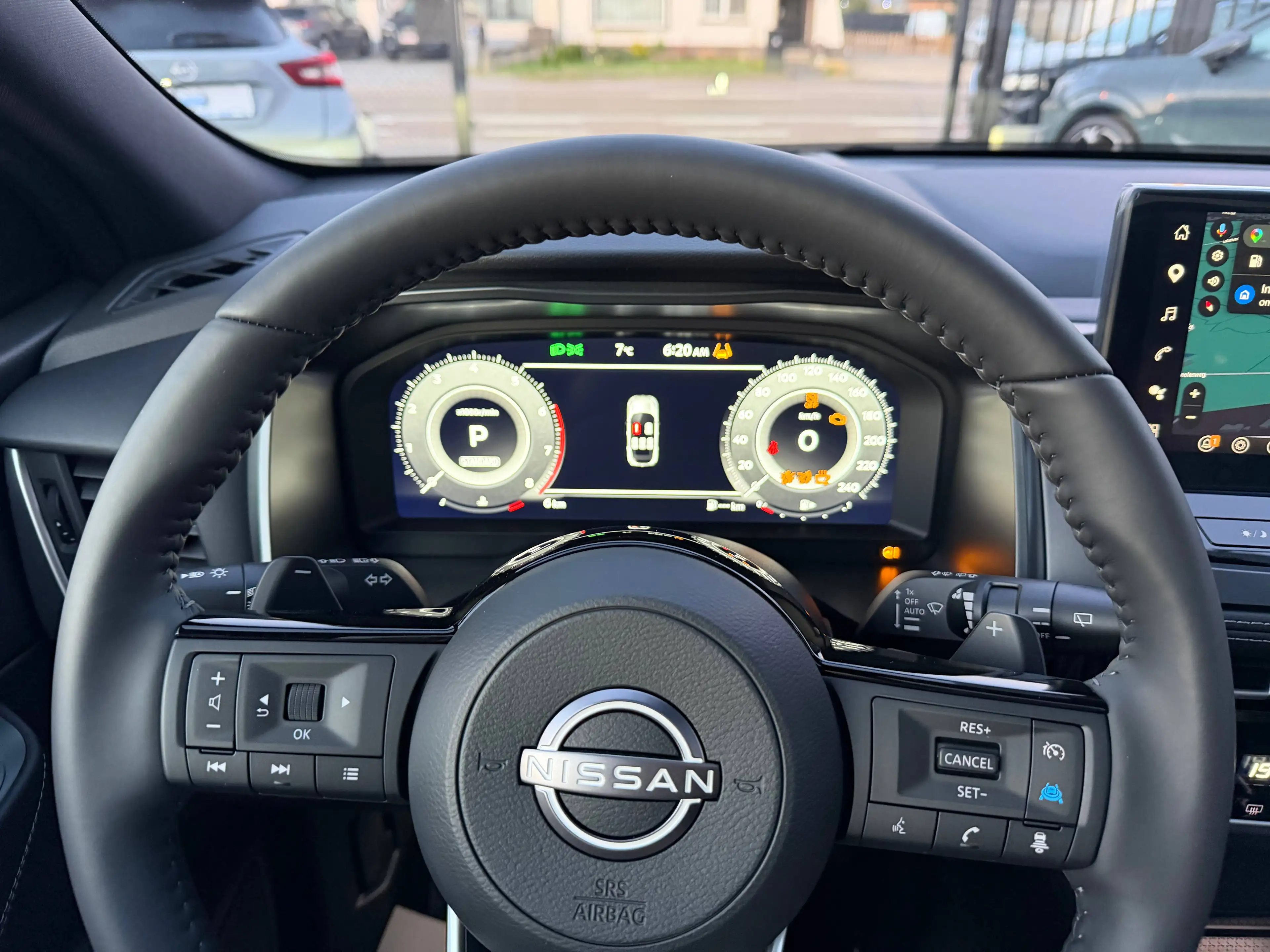 Nissan Qashqai 1.3 DIG-T MHEV 158PK TEKNA PANO LEDER HUD EL/KOFFER NIEUW 0KM — photo 9