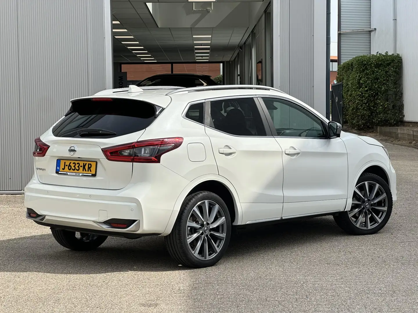 Nissan Qashqai 1.3 DIG-T Tekna + | Dynamic Pack/Nappa Leder/Pano. Blanc - 2