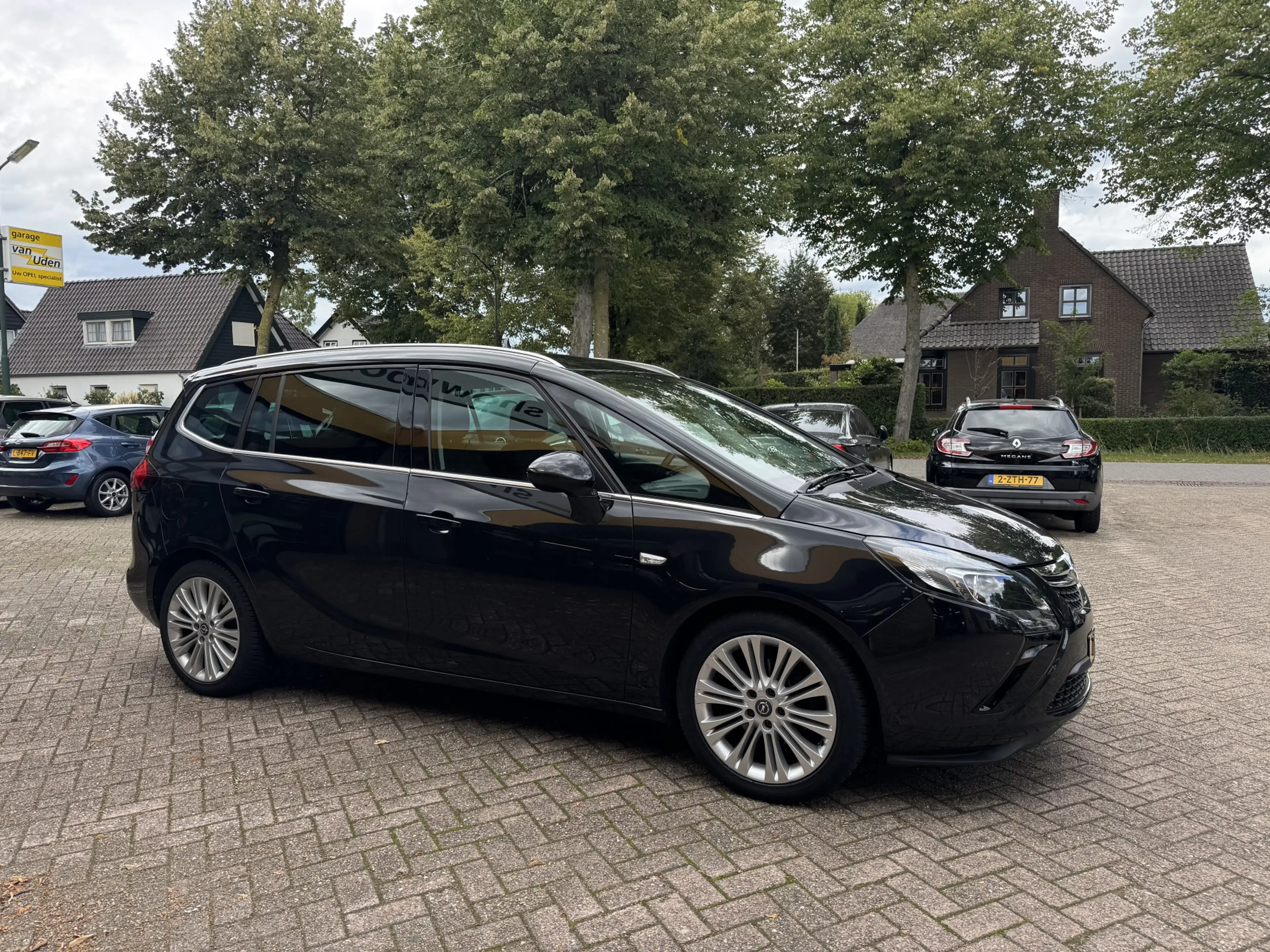 Opel Zafira Tourer 1.4 Business+ Climate Control Navi — photo 13