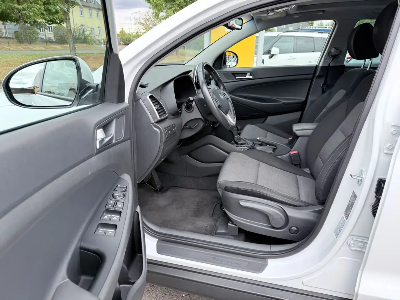 Hyundai TUCSON Trend 2WD DCT PANO/AHK/NAVI, миниатюра 12