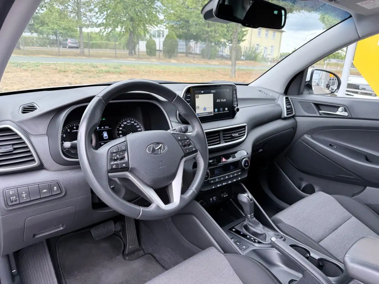 Hyundai TUCSON Trend 2WD DCT PANO/AHK/NAVI, миниатюра 13