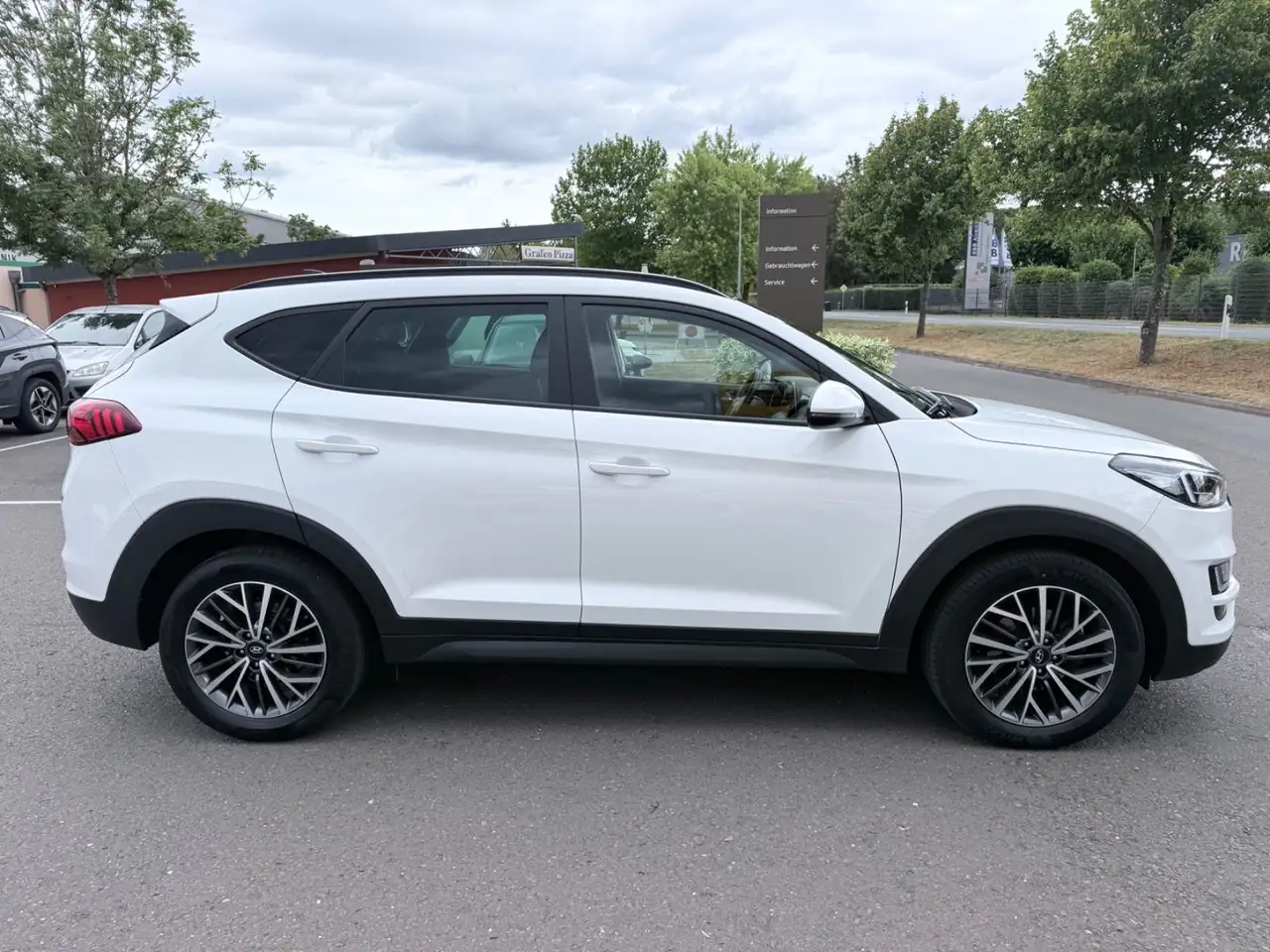 Hyundai TUCSON Trend 2WD DCT PANO/AHK/NAVI, миниатюра 4