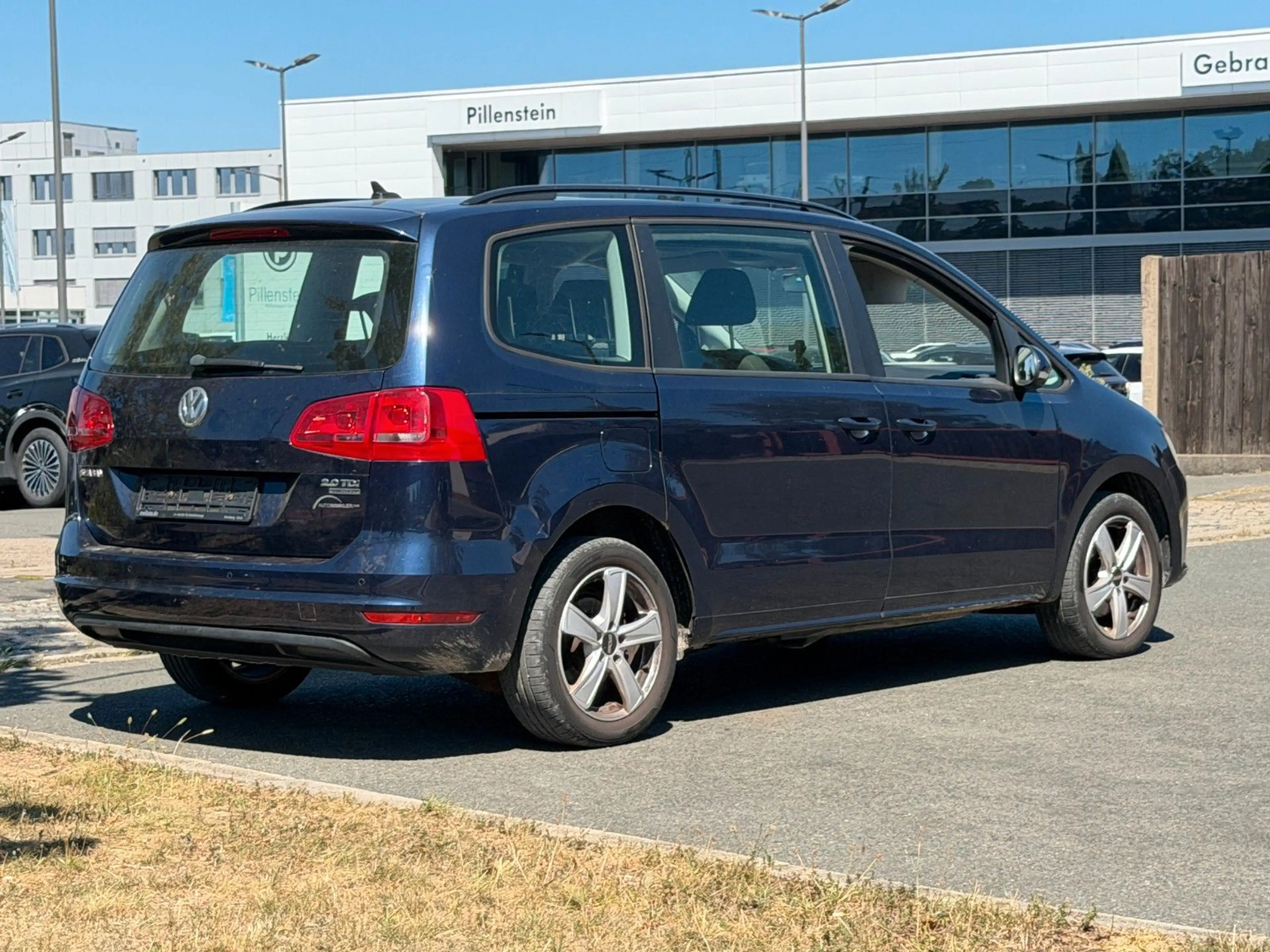 Volkswagen Sharan Trendline* 4Motion*4x4*Klima*7 Sitze*Temp — photo 4