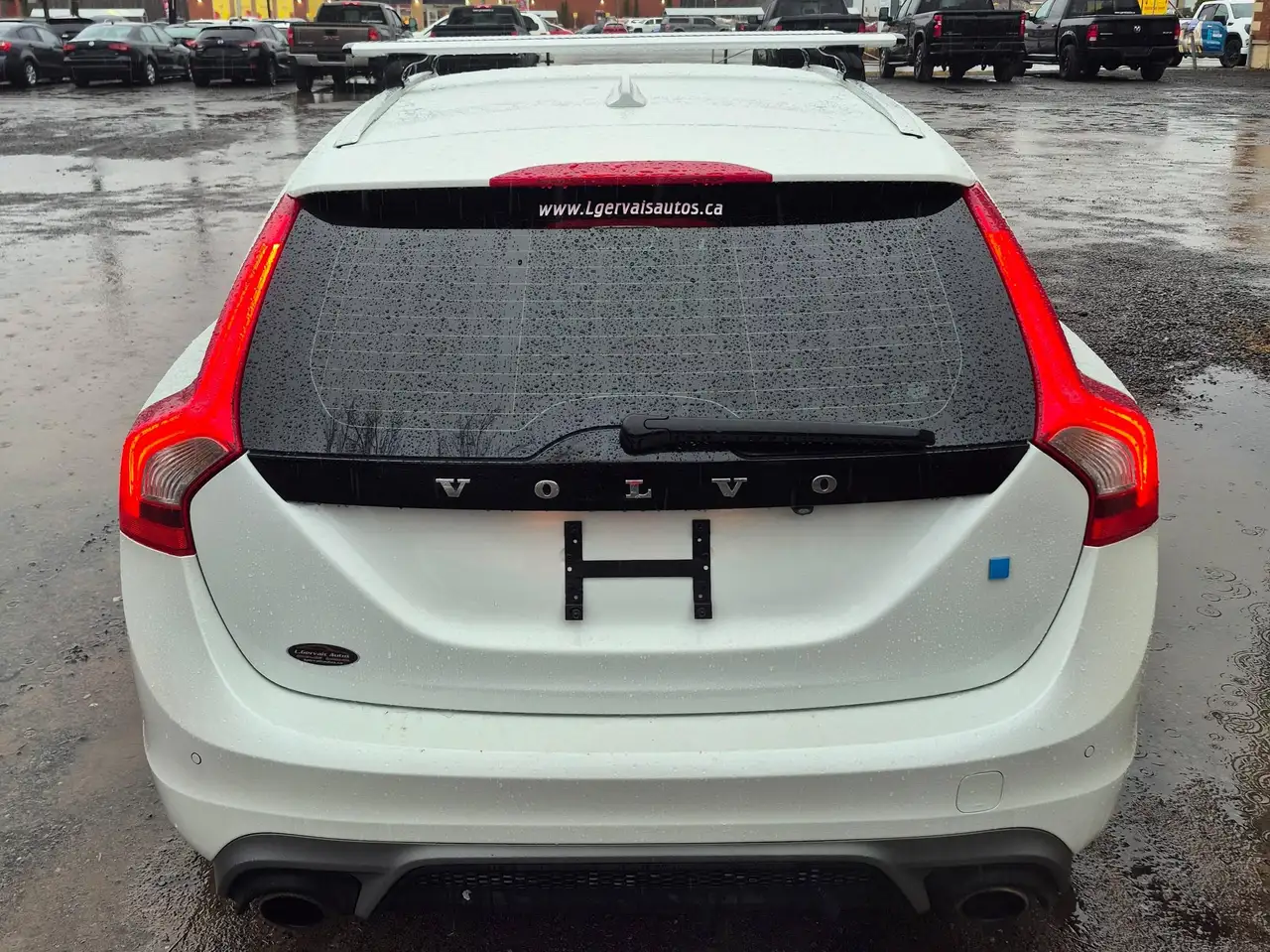 Volvo V60 снимка Volvo V60