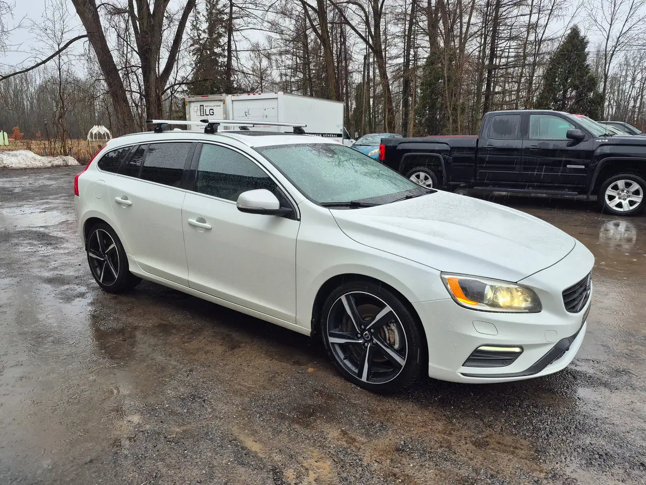 Volvo V60 снимка Volvo V60