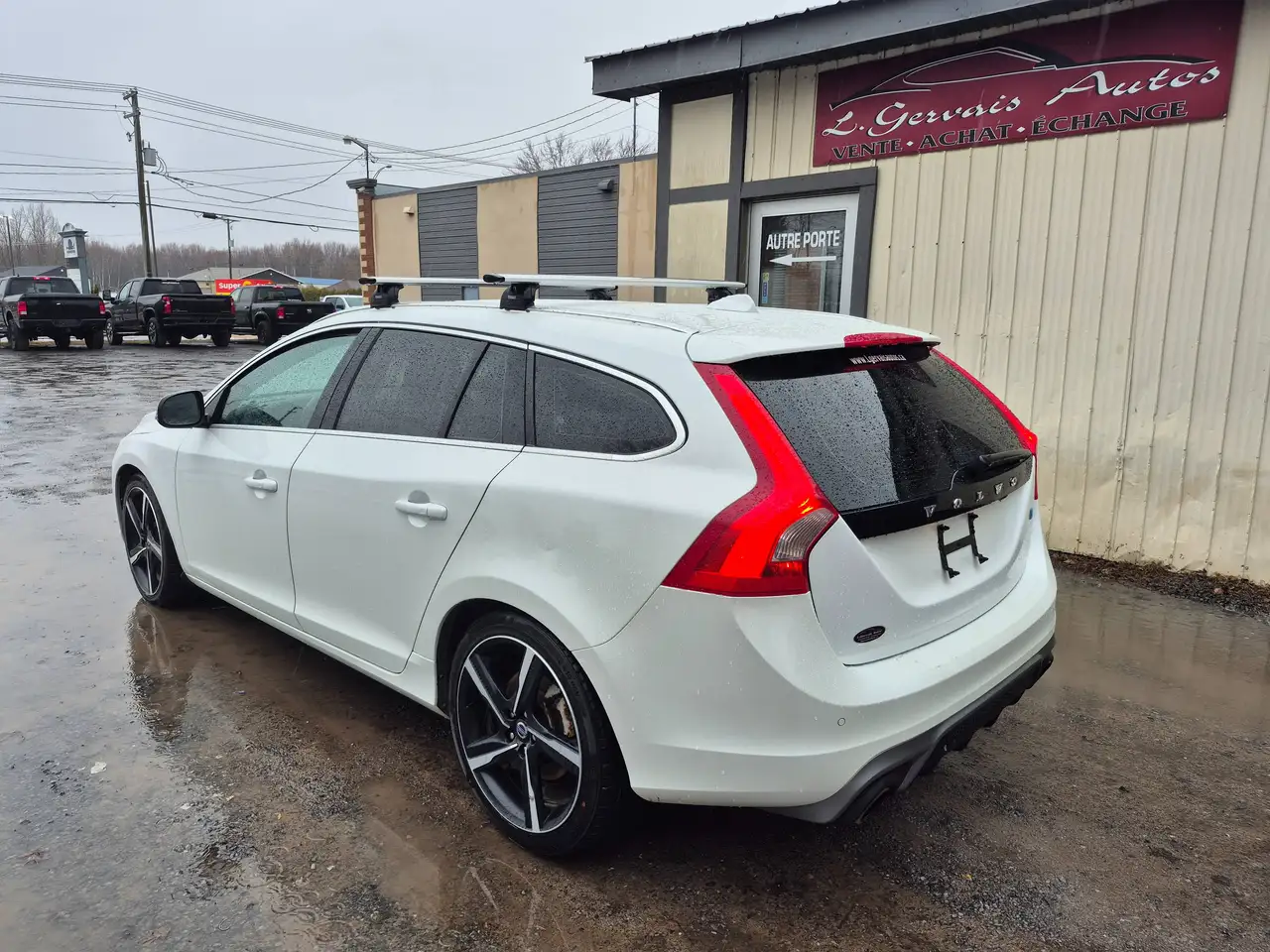 Volvo V60 снимка Volvo V60
