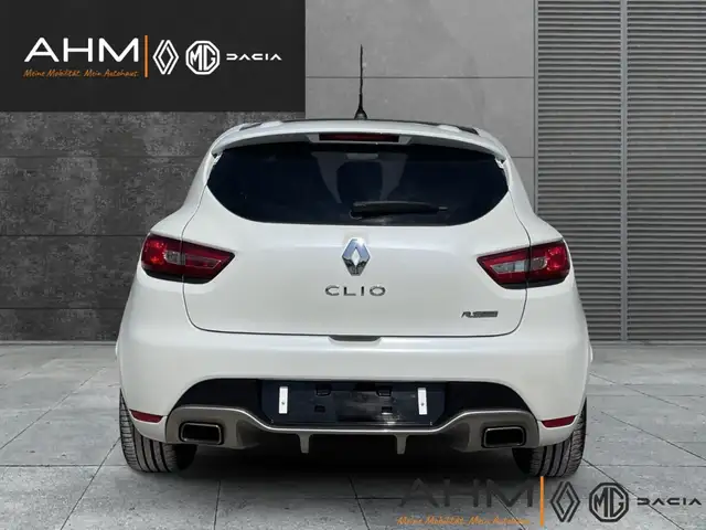 Renault Clio view 4